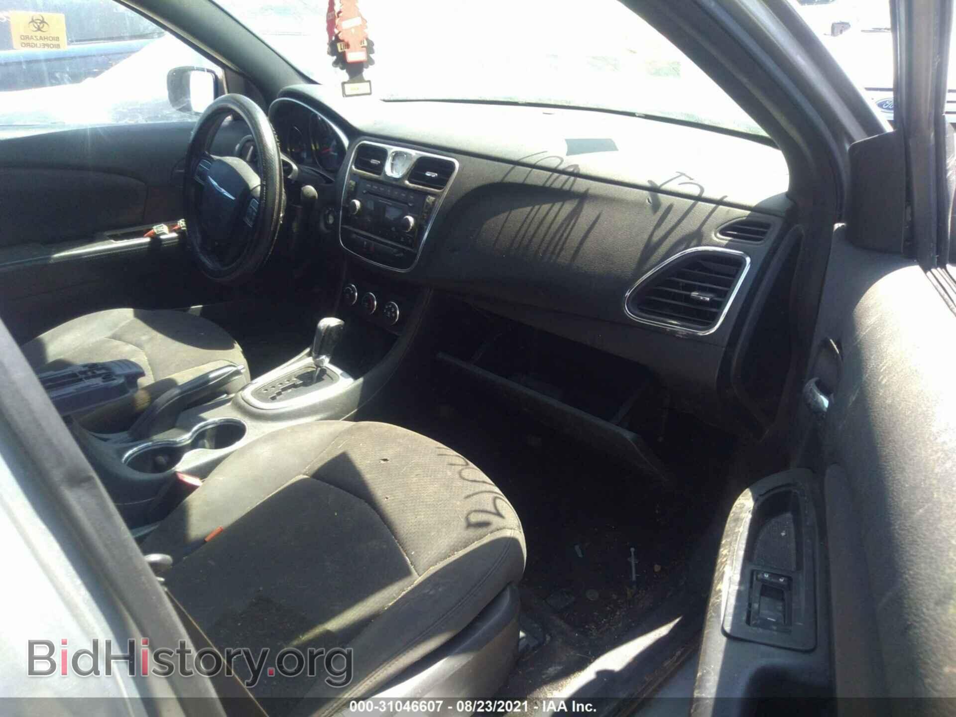 2014 CHRYSLER 200 - VIN: 1C3CCBAB1EN213876 - Фото 5