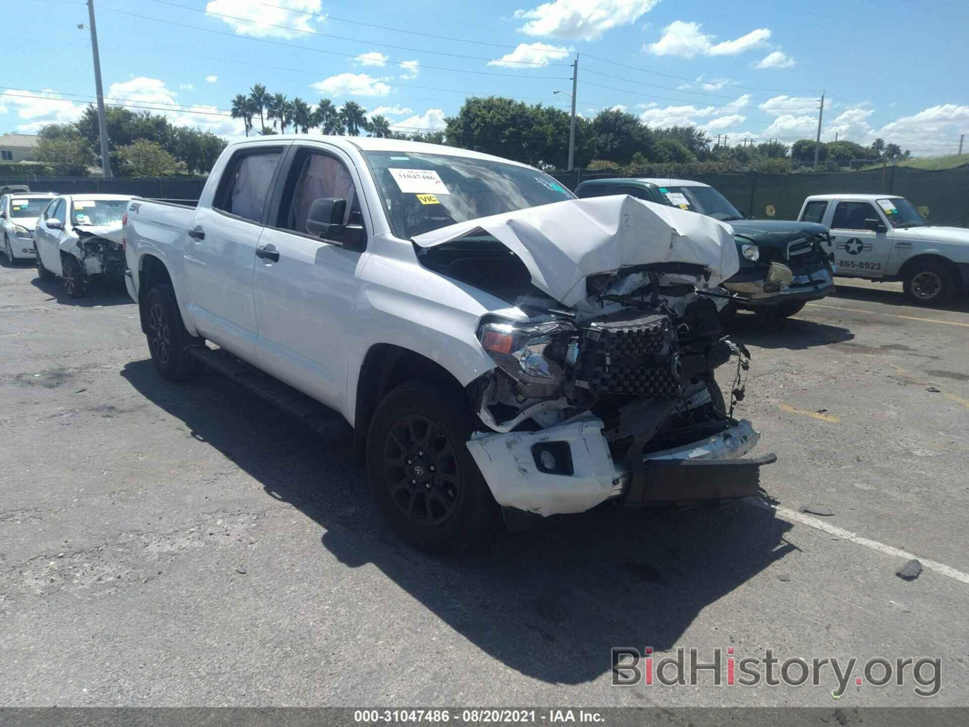 Photo 5TFDY5F11LX895677 - TOYOTA TUNDRA 4WD 2020