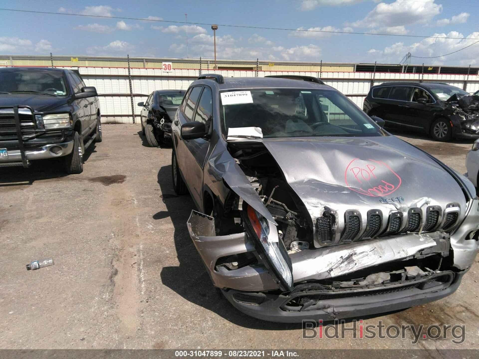 Photo 1C4PJLAB8GW137434 - JEEP CHEROKEE 2016