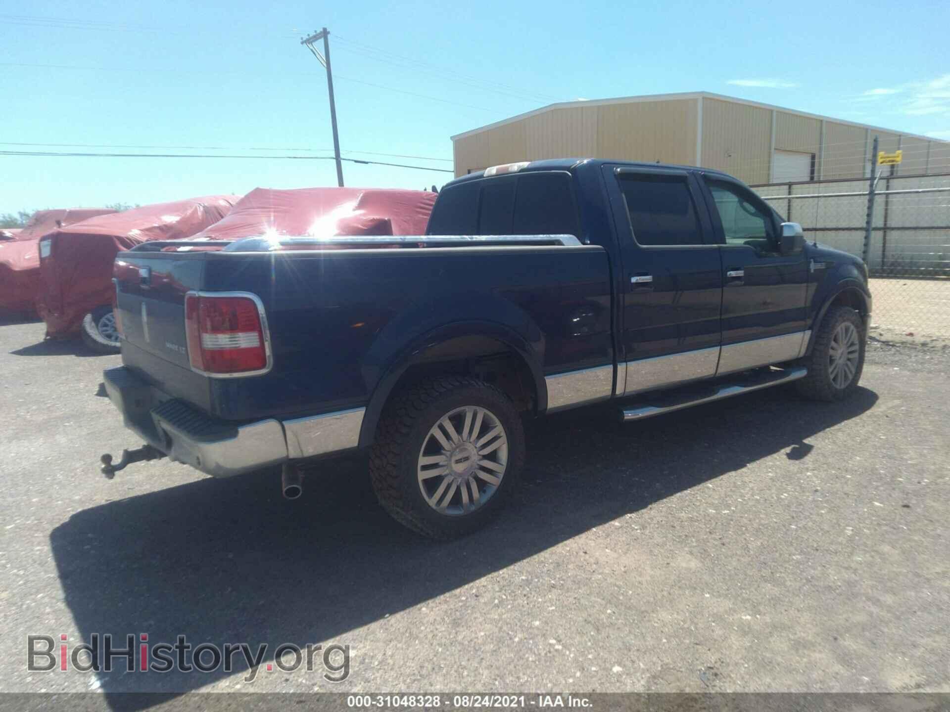2007 LINCOLN MARK LT - VIN: 5LTPW18547FJ00965 - Photo 4