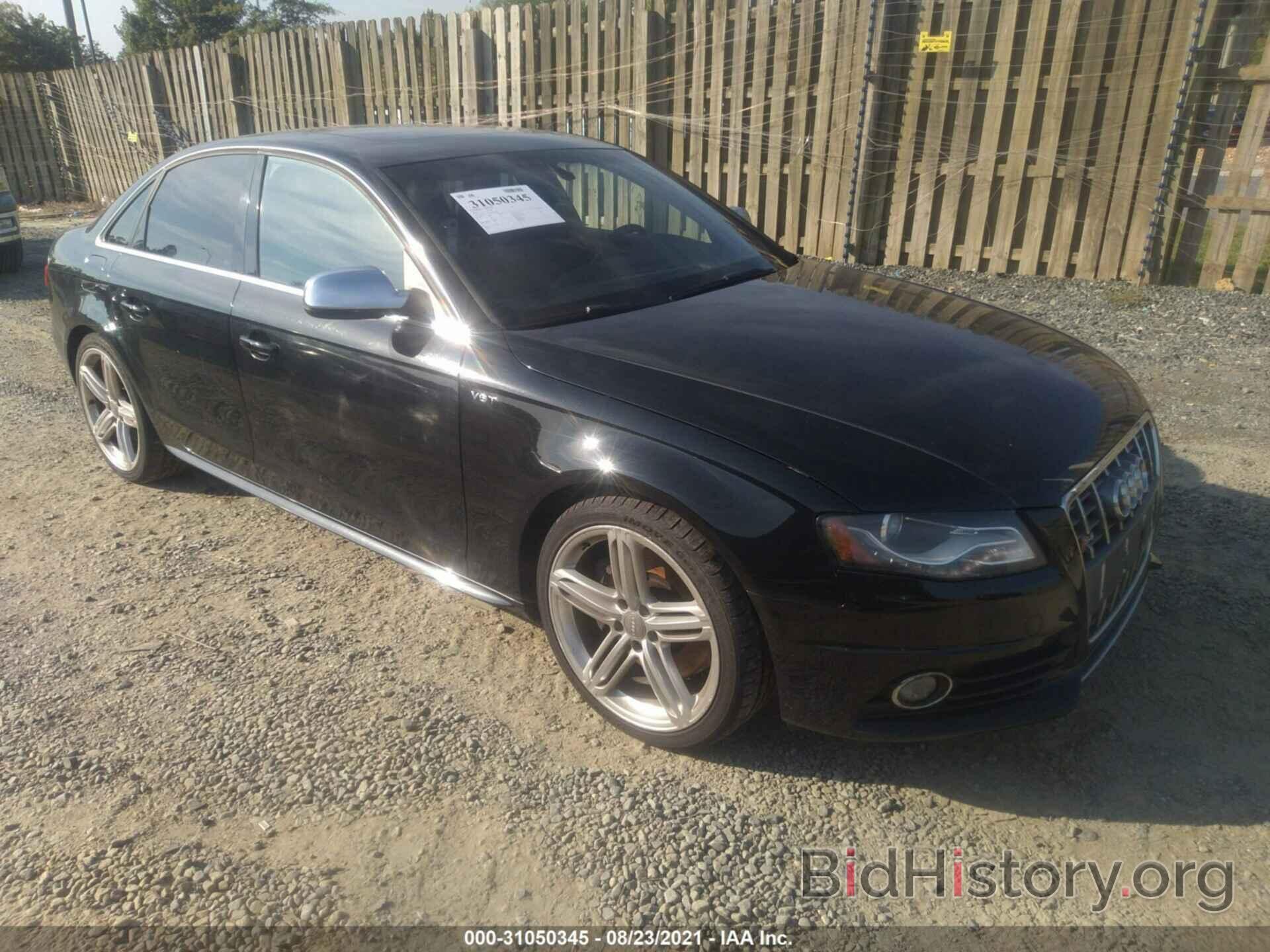 Фотография WAUDGAFL0AA098315 - AUDI S4 2010