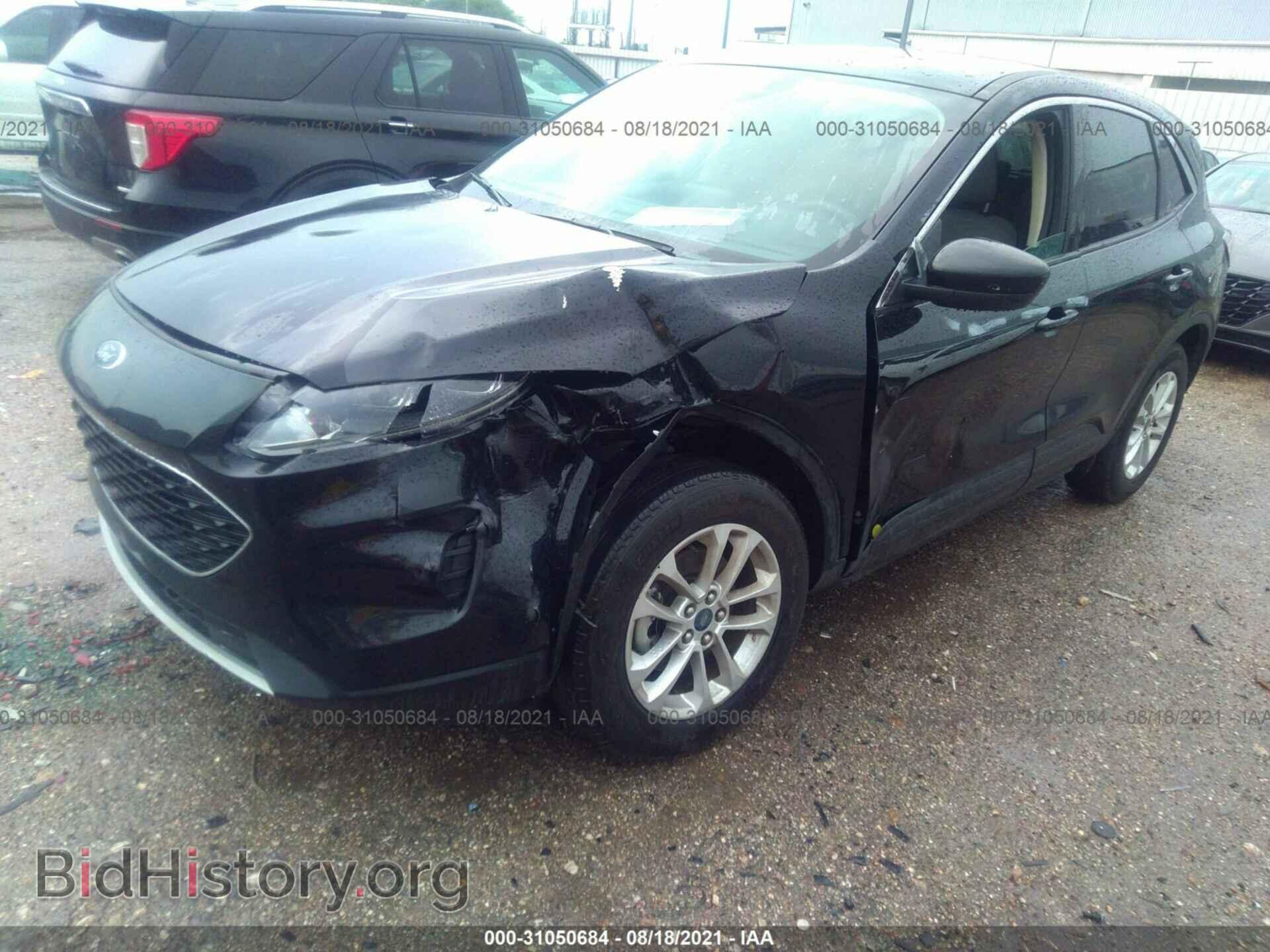 2020 FORD ESCAPE - VIN: 1FMCU0G61LUA12274 - Photo 2