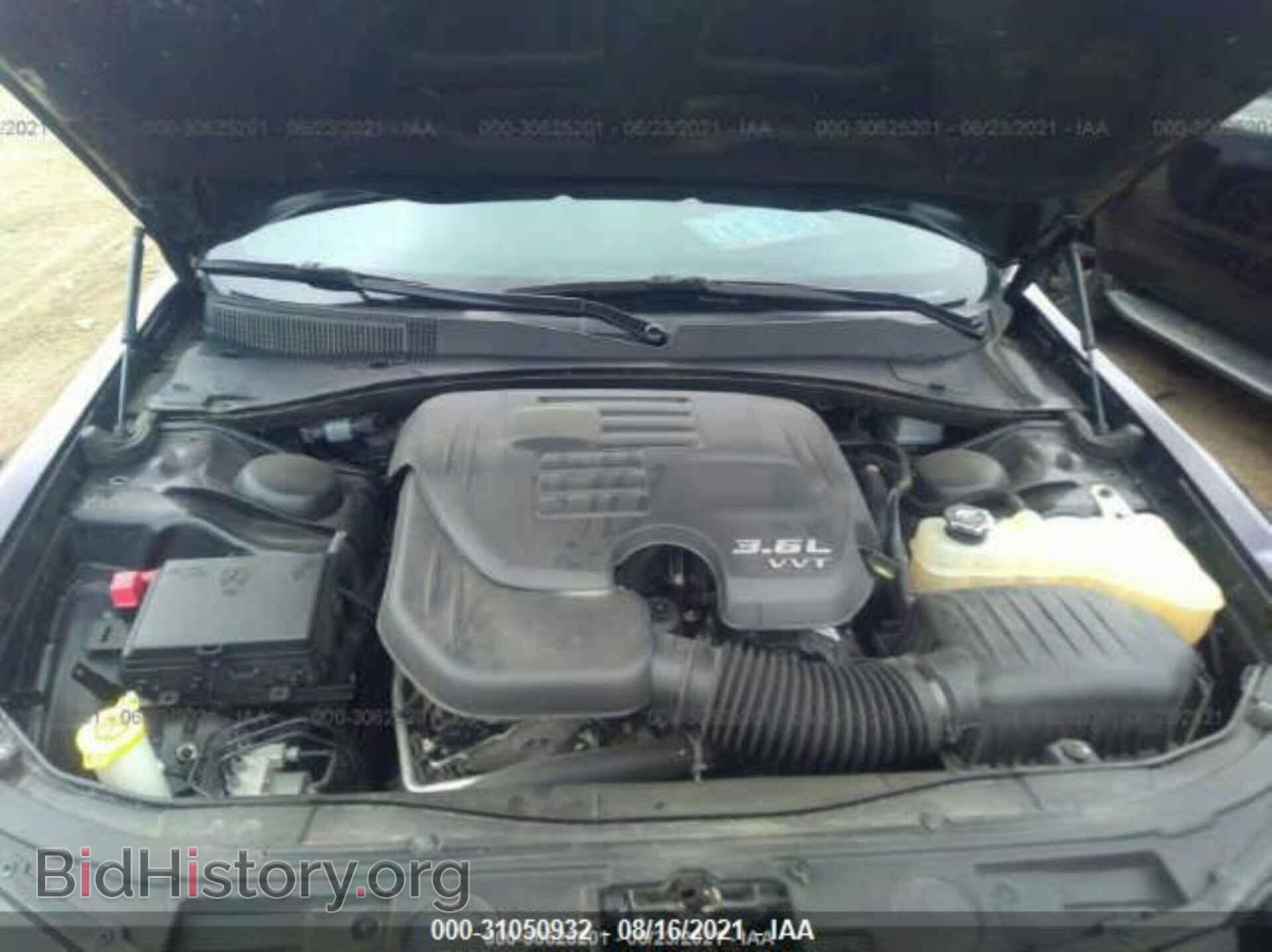 2018 CHRYSLER 300 - VIN: 2C3CCAGG7JH141596 - Фото 10