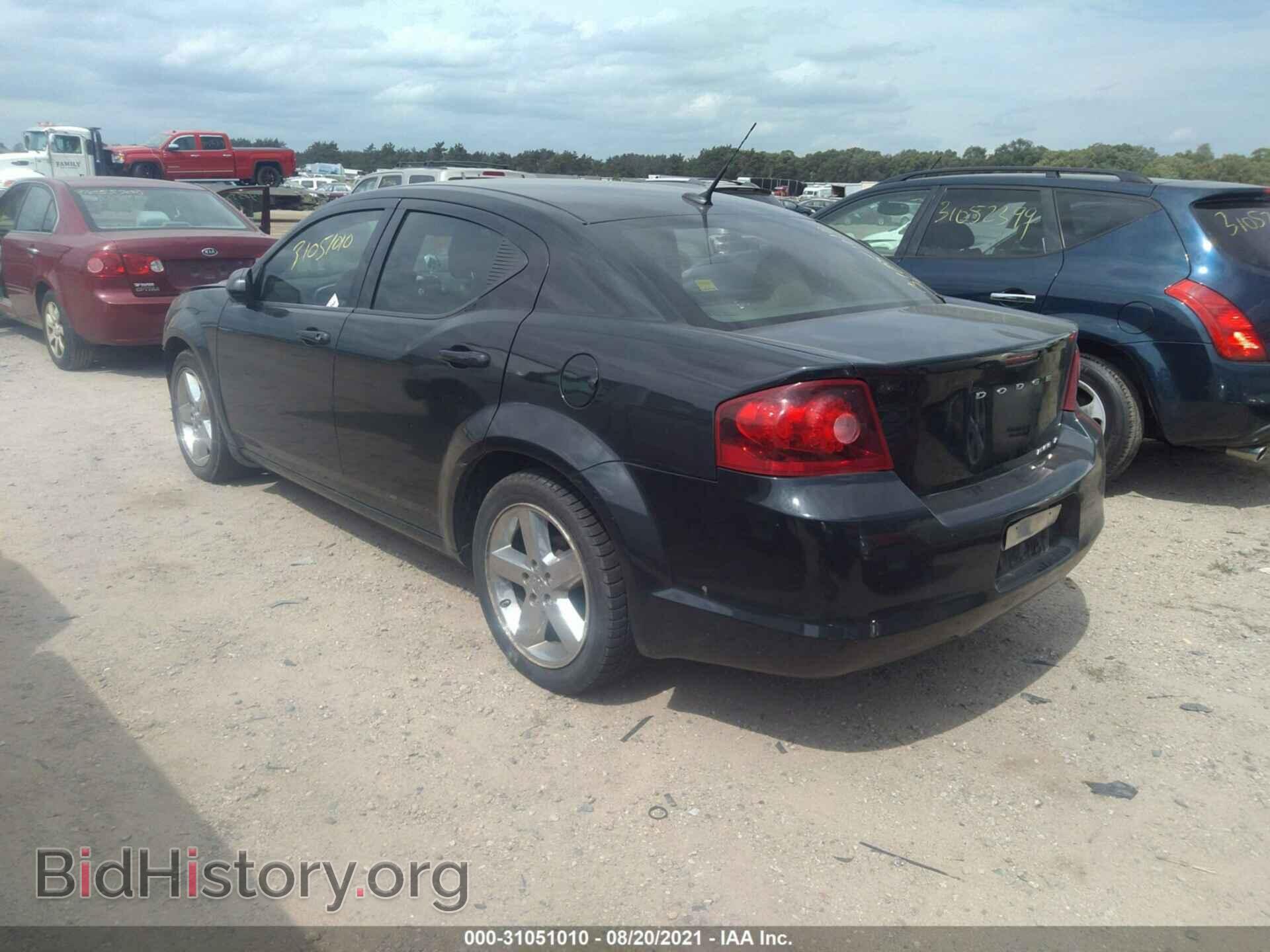 2011 DODGE AVENGER - VIN: 1B3BD2FB6BN502083 - Фото 3