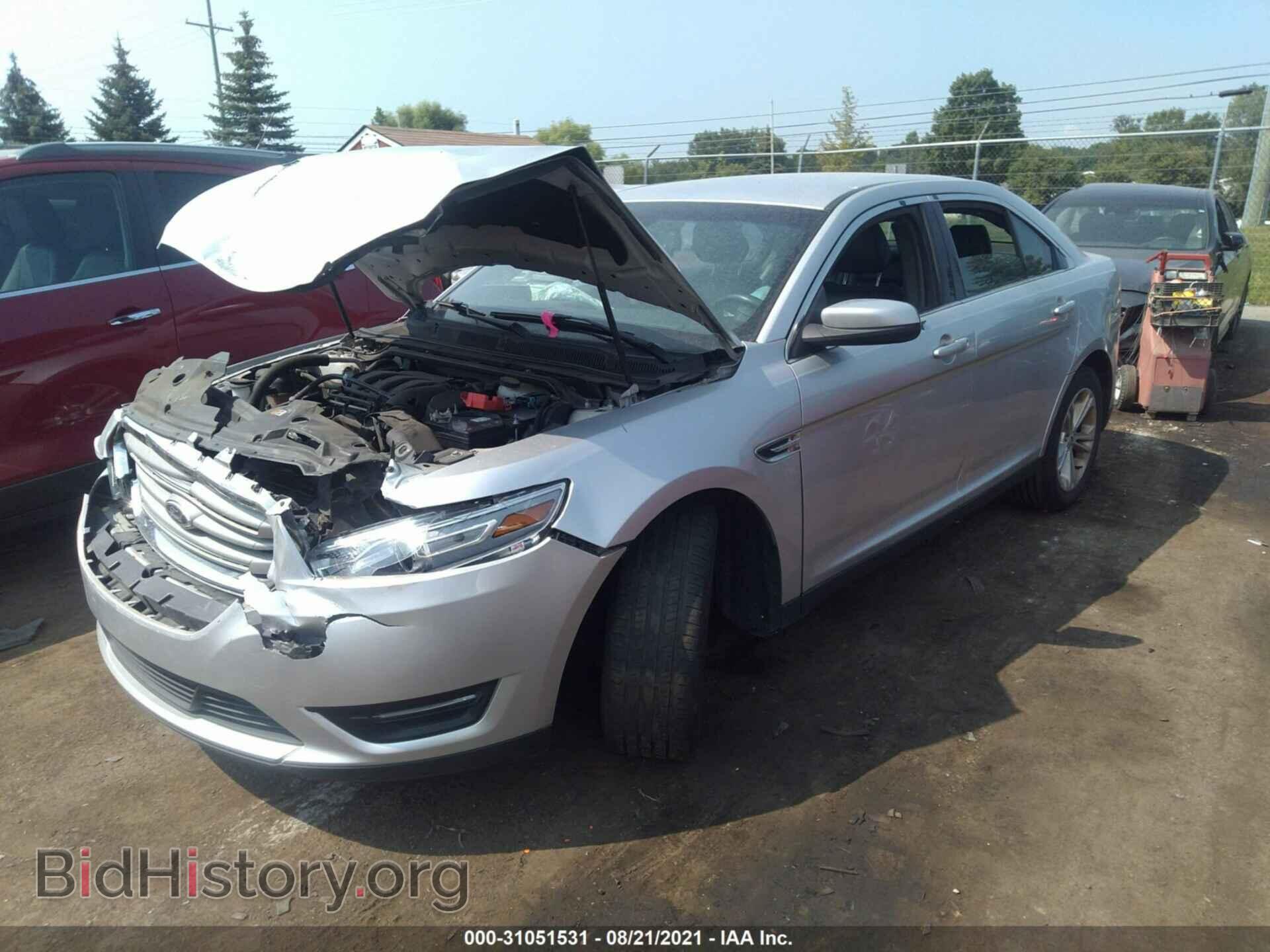 2013 FORD TAURUS - VIN: 1FAHP2E8XDG206065 - Фото 2