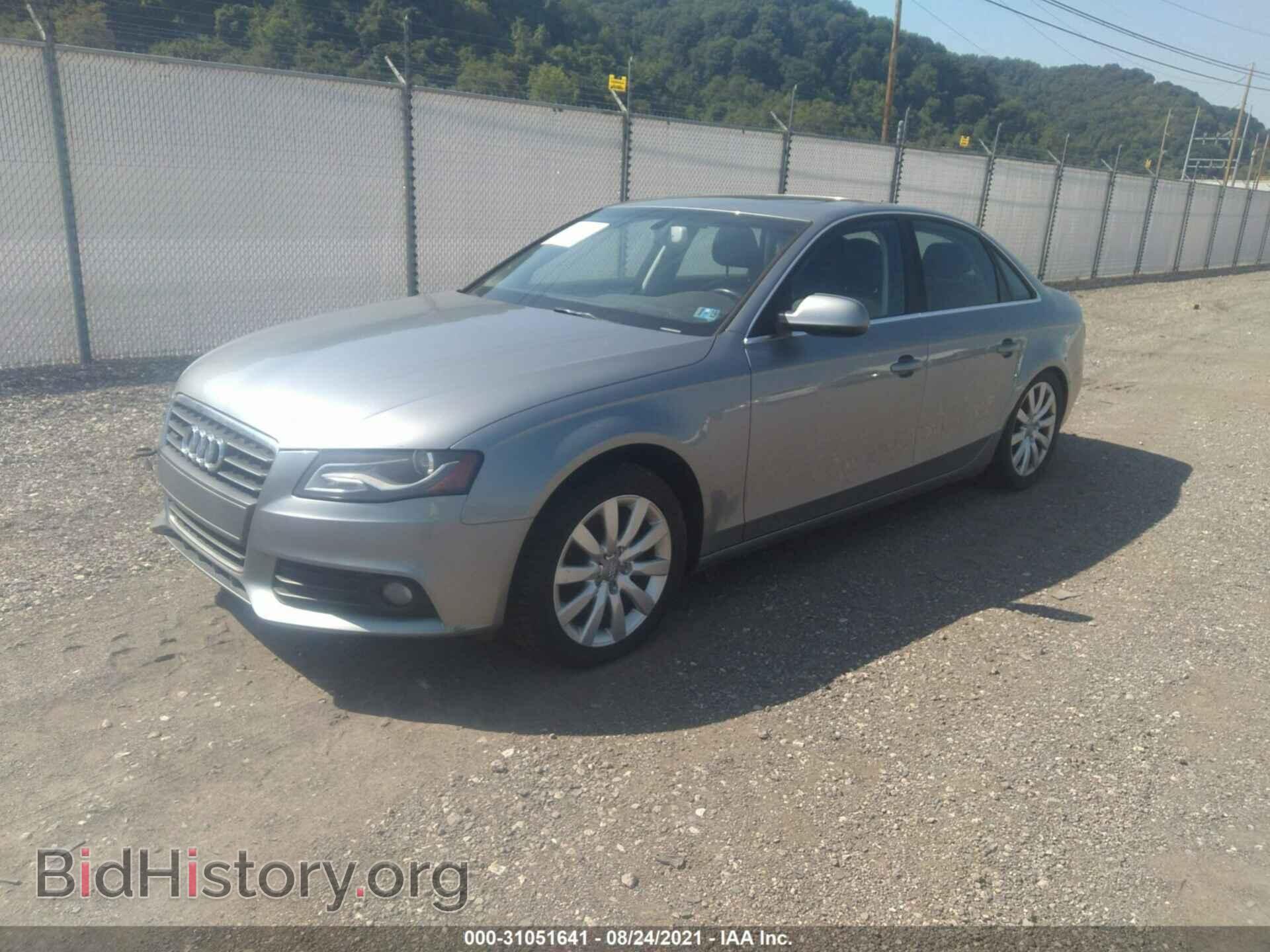 2011 AUDI A4 - VIN: WAUFFAFL0BN056989 - Фото 2