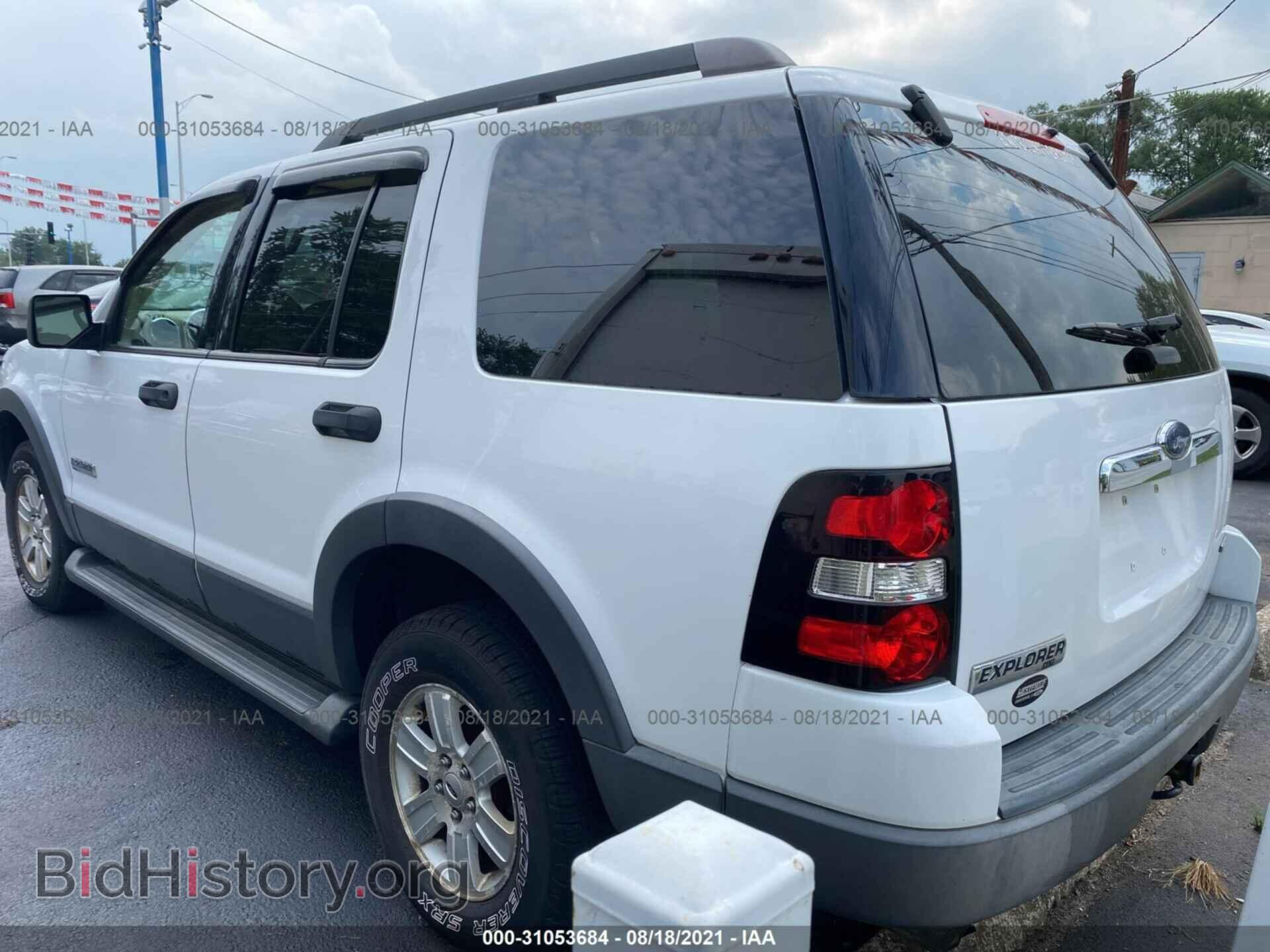 2006 FORD EXPLORER - VIN: 1FMEU63E76UB34876 - Фото 3