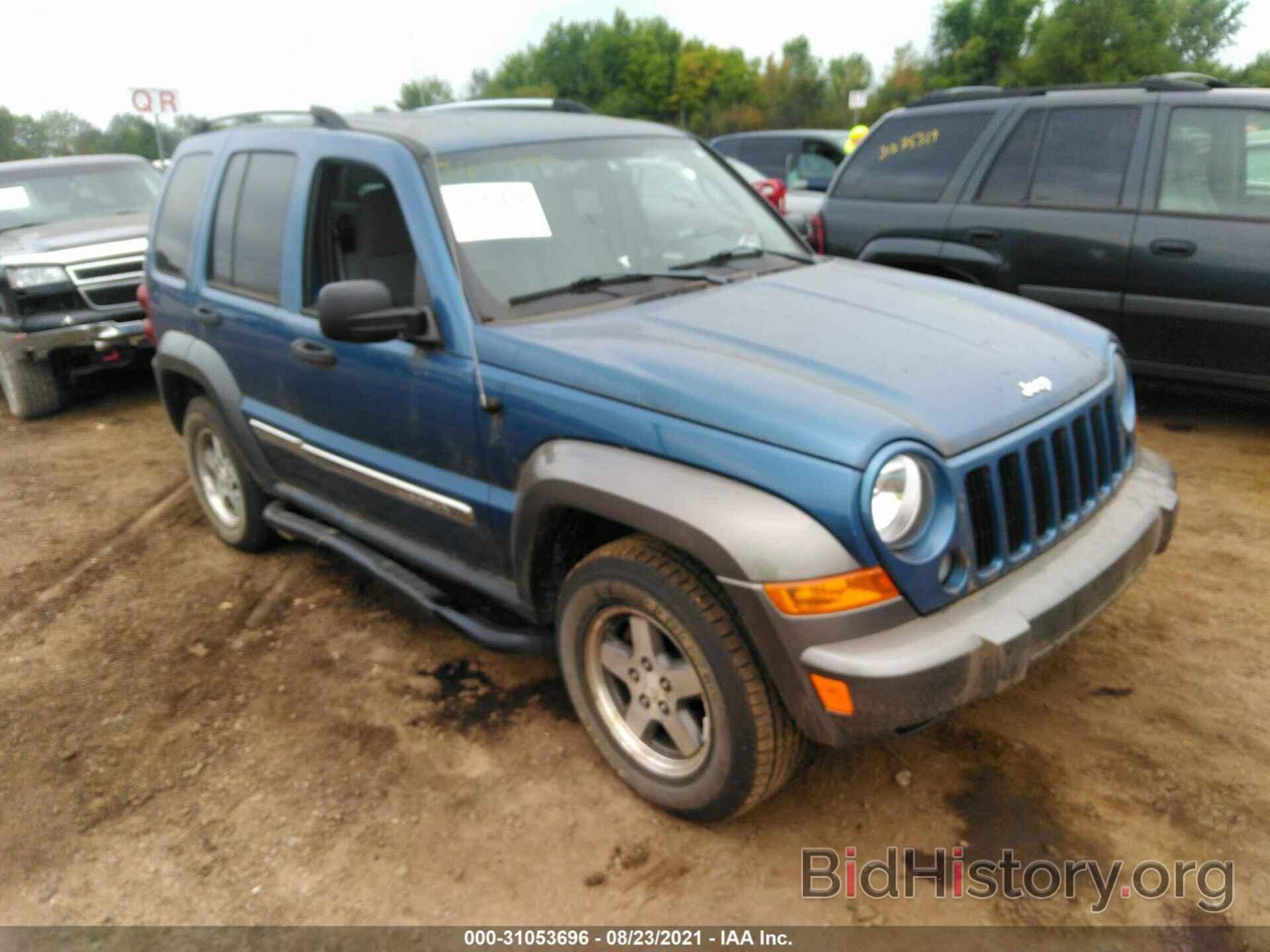 Photo 1J4GL48KX6W167047 - JEEP LIBERTY 2006