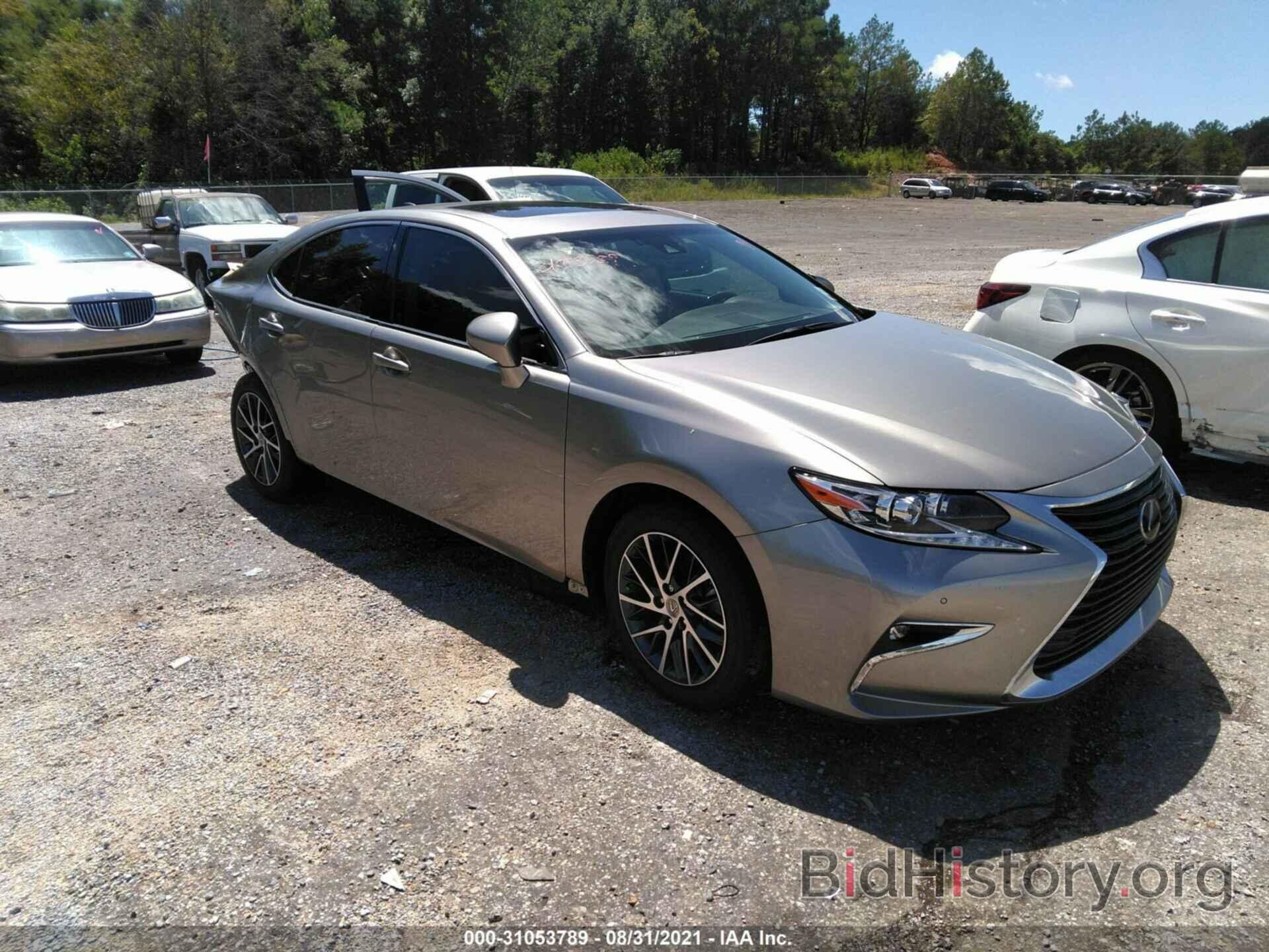 Photo 58ABK1GG5JU110617 - LEXUS ES 2018