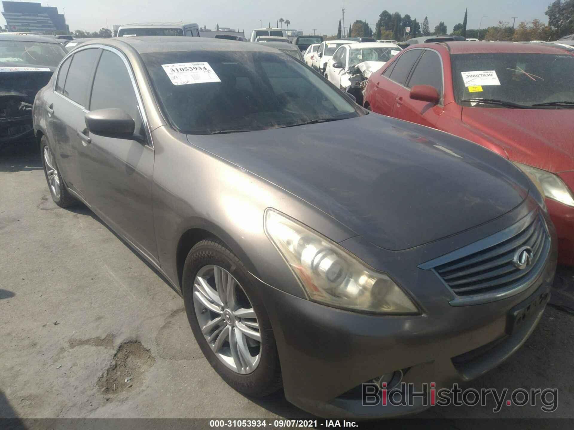 Photo JN1CV6AP7AM405945 - INFINITI G37 SEDAN 2010