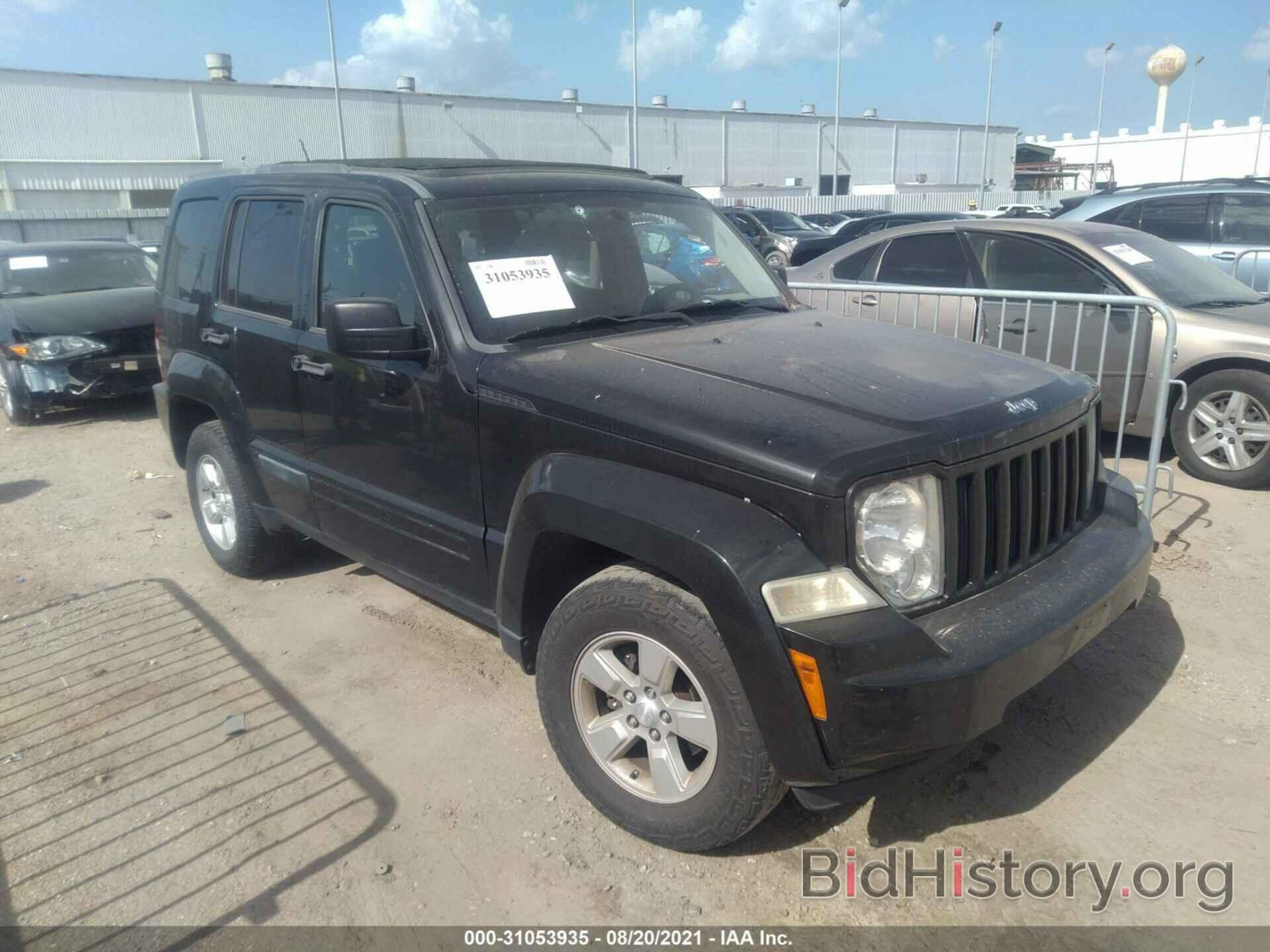 Photo 1J4PP2GK0AW103747 - JEEP LIBERTY 2010