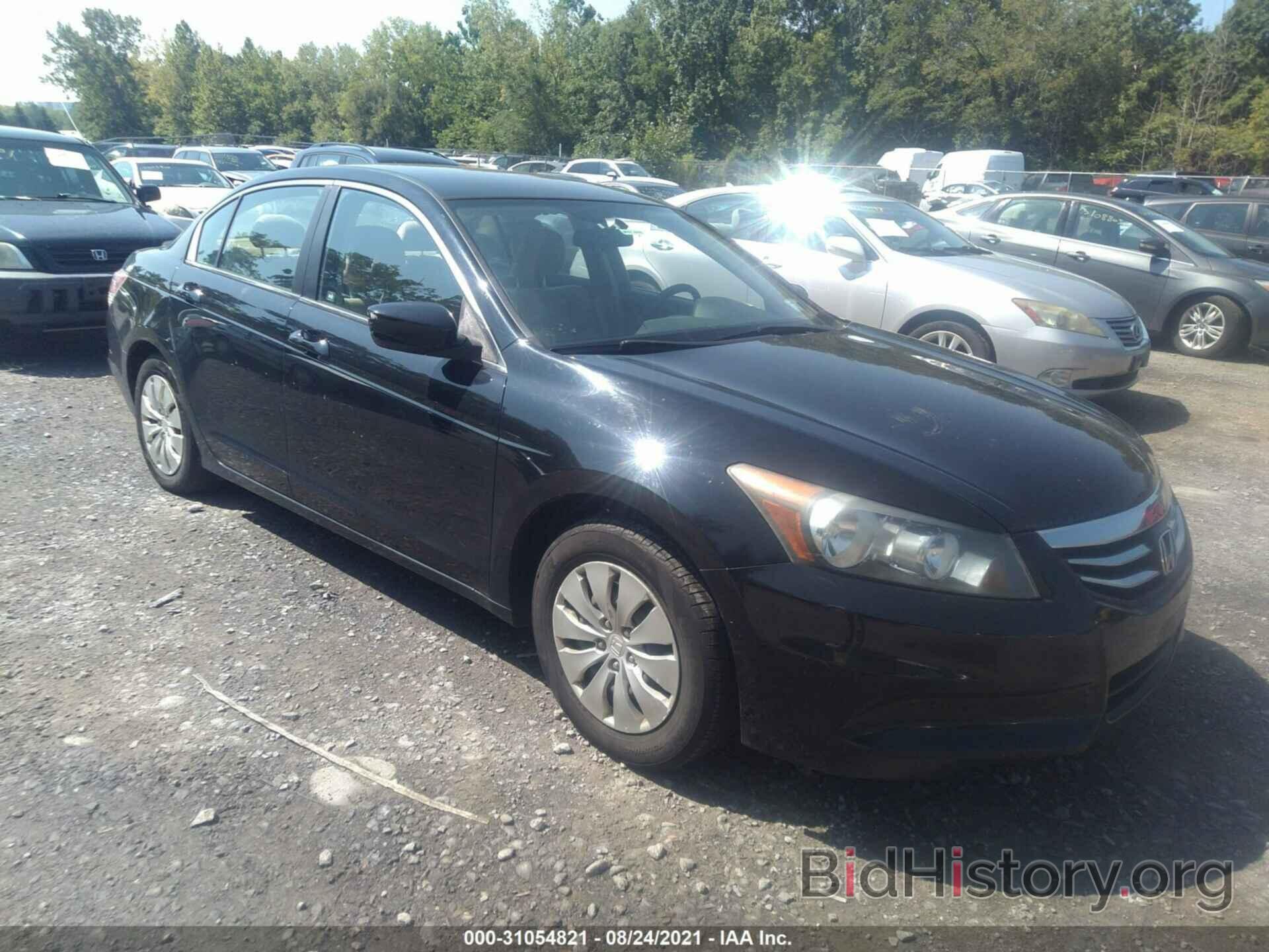 Photo 1HGCP2F37BA093149 - HONDA ACCORD SDN 2011