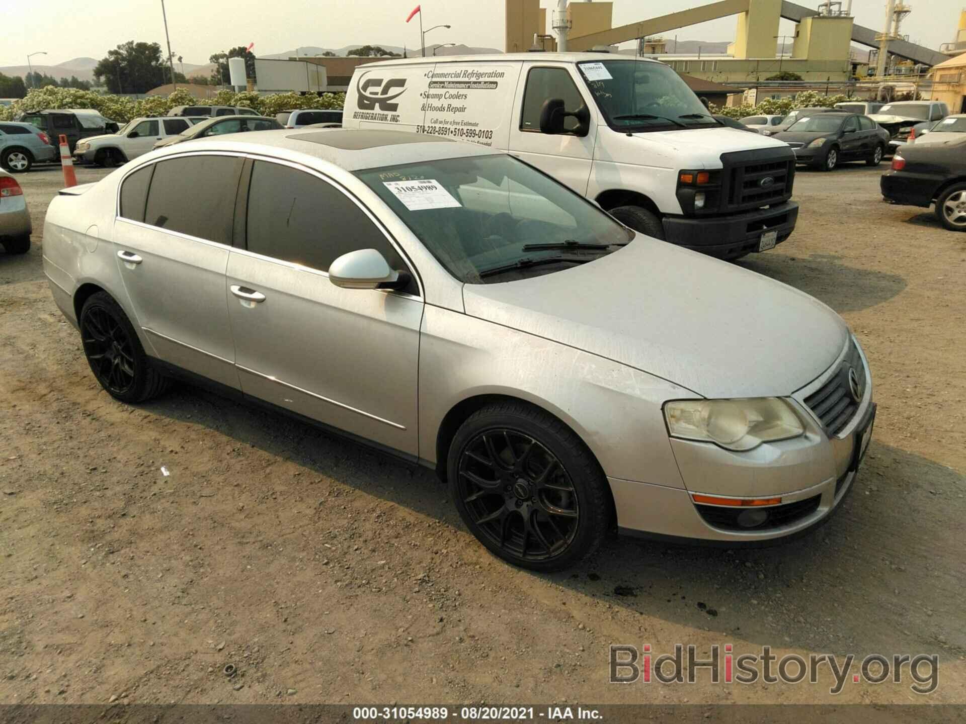 Photo WVWJM7AN5AE169253 - VOLKSWAGEN PASSAT SEDAN 2010