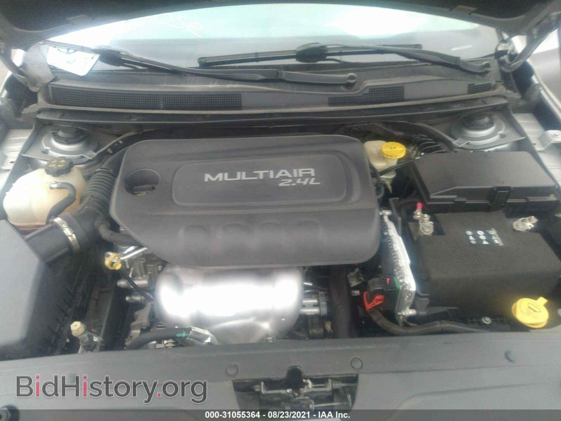 2015 CHRYSLER 200 - VIN: 1C3CCCAB3FN503186 - Фото 10