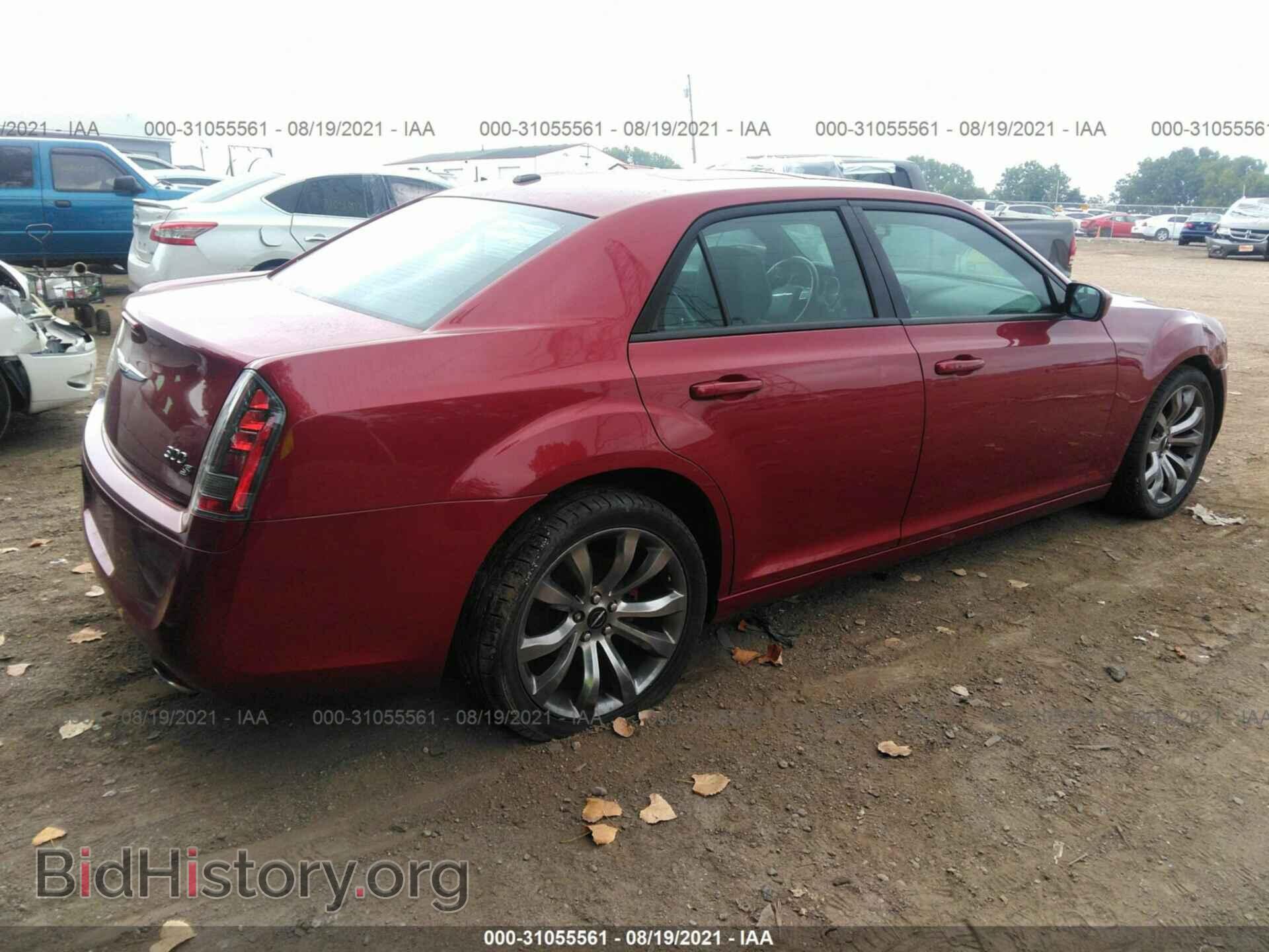 2014 CHRYSLER 300 - VIN: 2C3CCABG0EH355374 - Фото 4