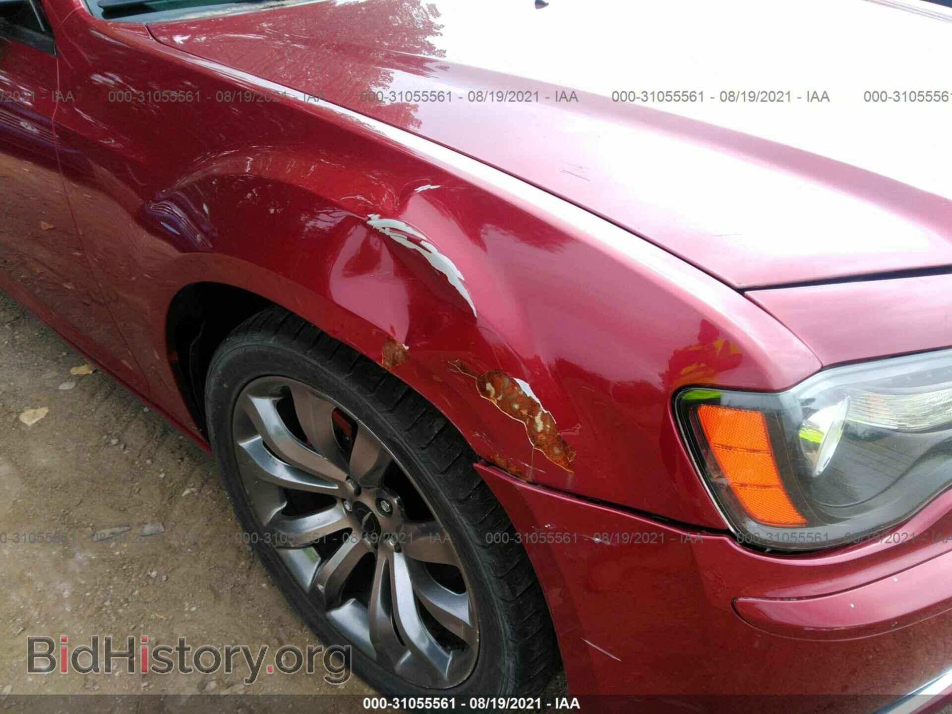 2014 CHRYSLER 300 - VIN: 2C3CCABG0EH355374 - Фото 6