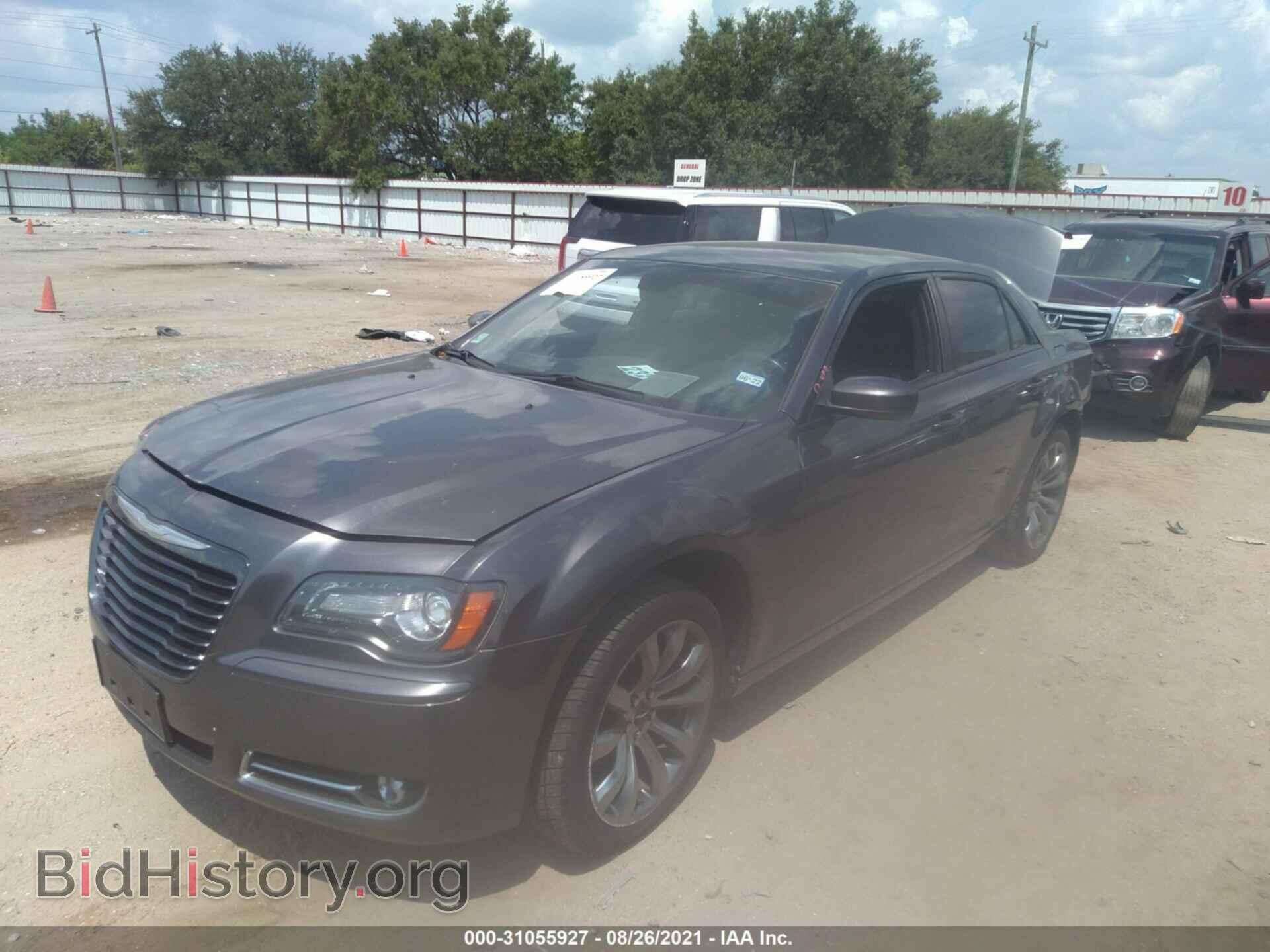 2014 CHRYSLER 300 - VIN: 2C3CCABG9EH328674 - Фото 2