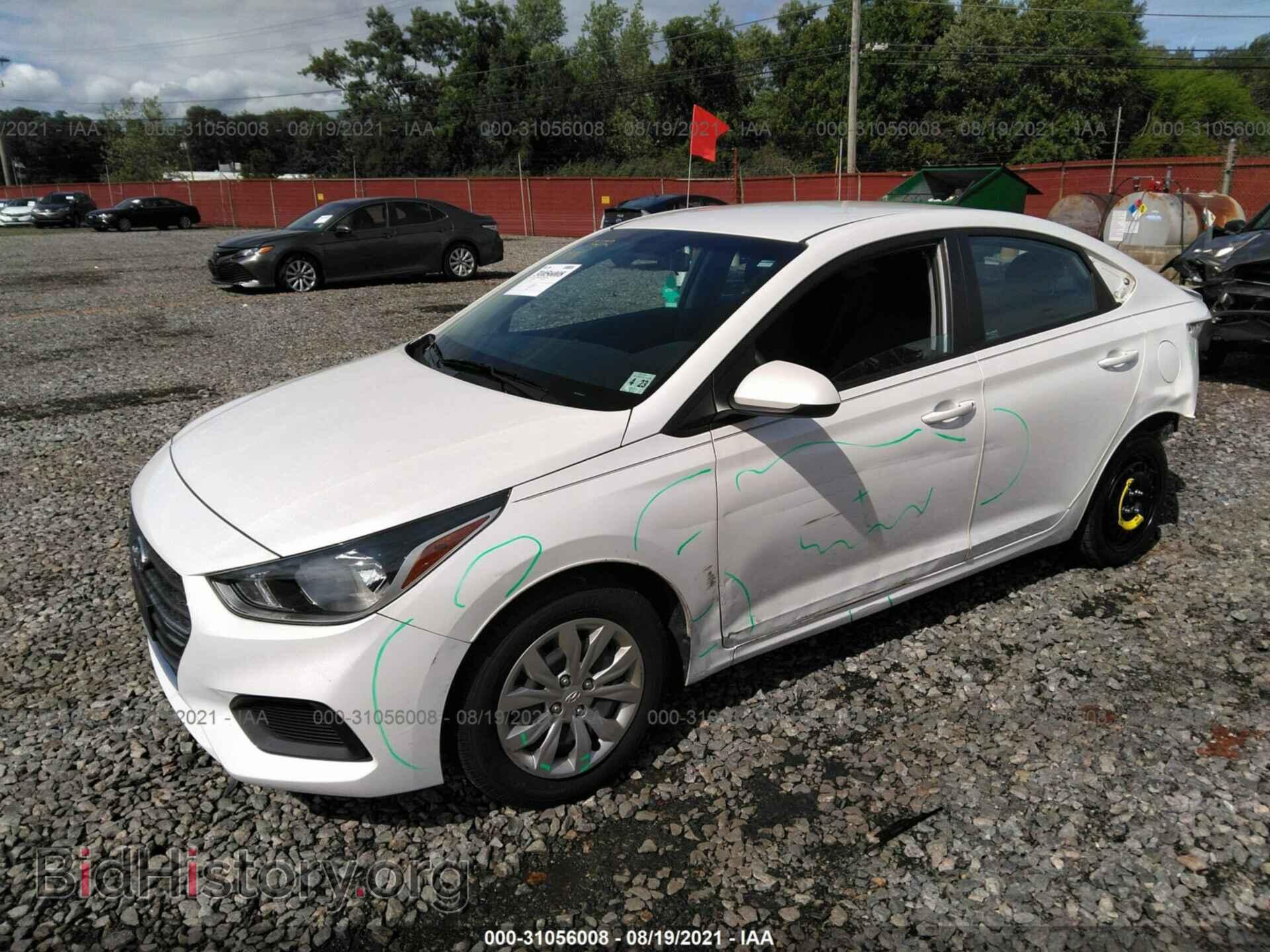 2018 HYUNDAI ACCENT - VIN: 3KPC24A32JE011713 - Фото 2