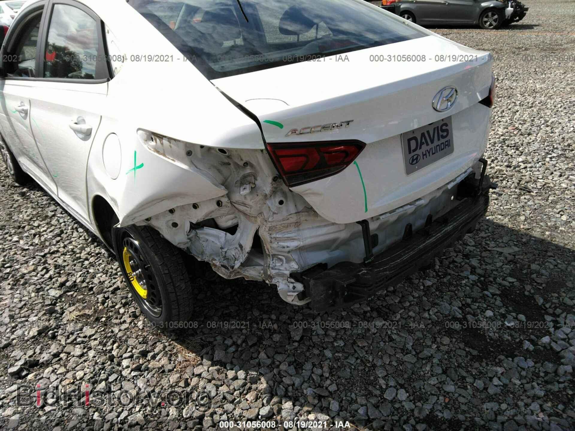 2018 HYUNDAI ACCENT - VIN: 3KPC24A32JE011713 - Фото 6
