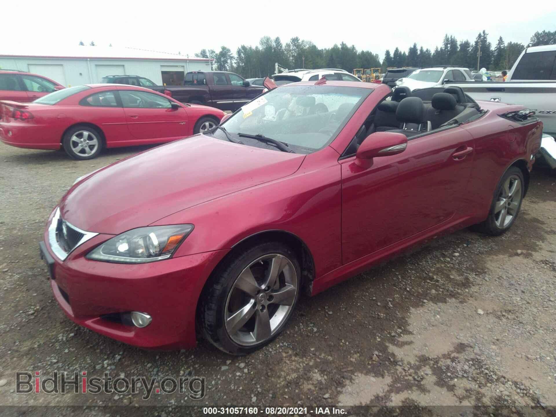 2011 LEXUS IS 250C - VIN: JTHFF2C27B2519098 - Фото 2