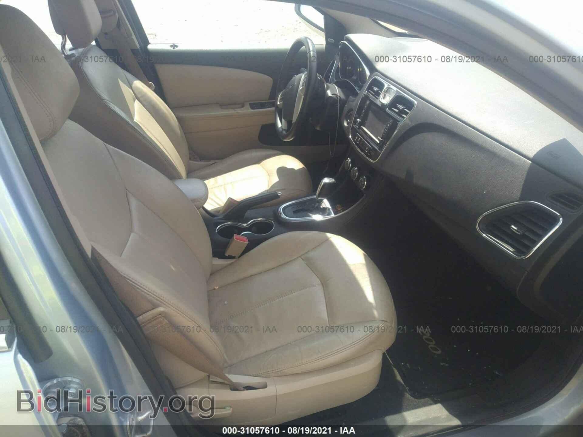 2013 CHRYSLER 200 - VIN: 1C3CCBCG0DN603245 - Фото 5