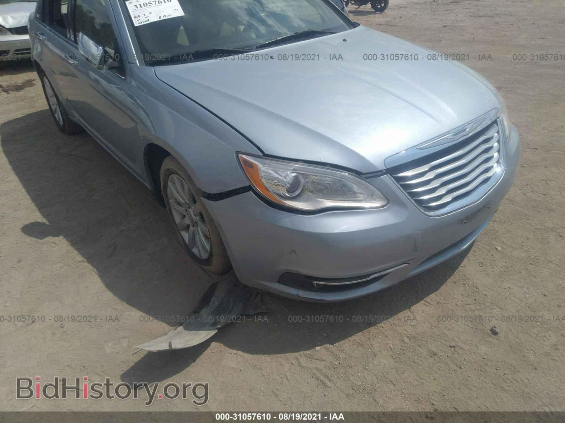 2013 CHRYSLER 200 - VIN: 1C3CCBCG0DN603245 - Фото 6