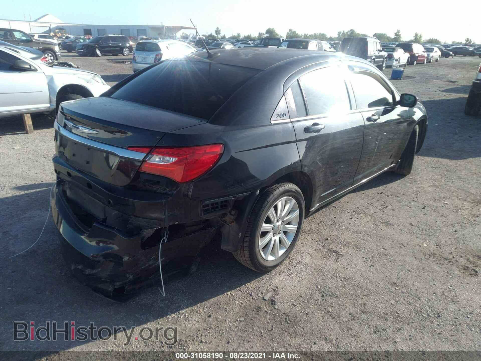 2011 CHRYSLER 200 - VIN: 1C3BC1FB9BN531304 - Фото 4