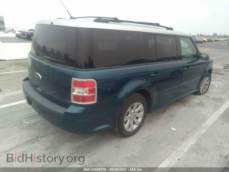 2011 Ford FLEX (VIN 2FMGK5BC3BBD11061) — photo 4 of 11