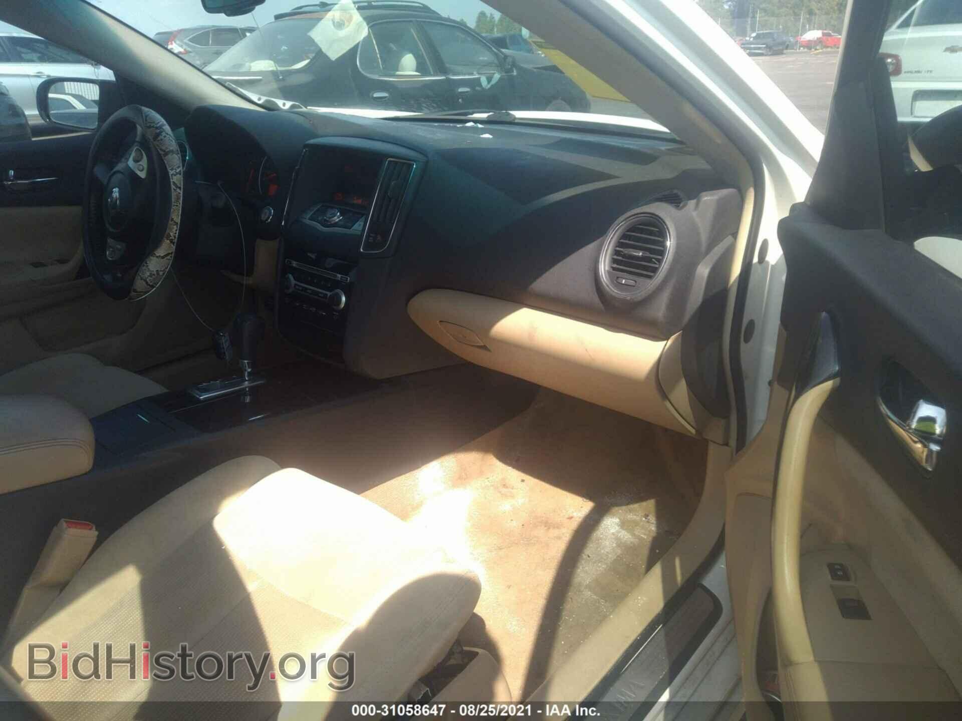 2011 NISSAN MAXIMA - VIN: 1N4AA5AP3BC842591 - Фото 5