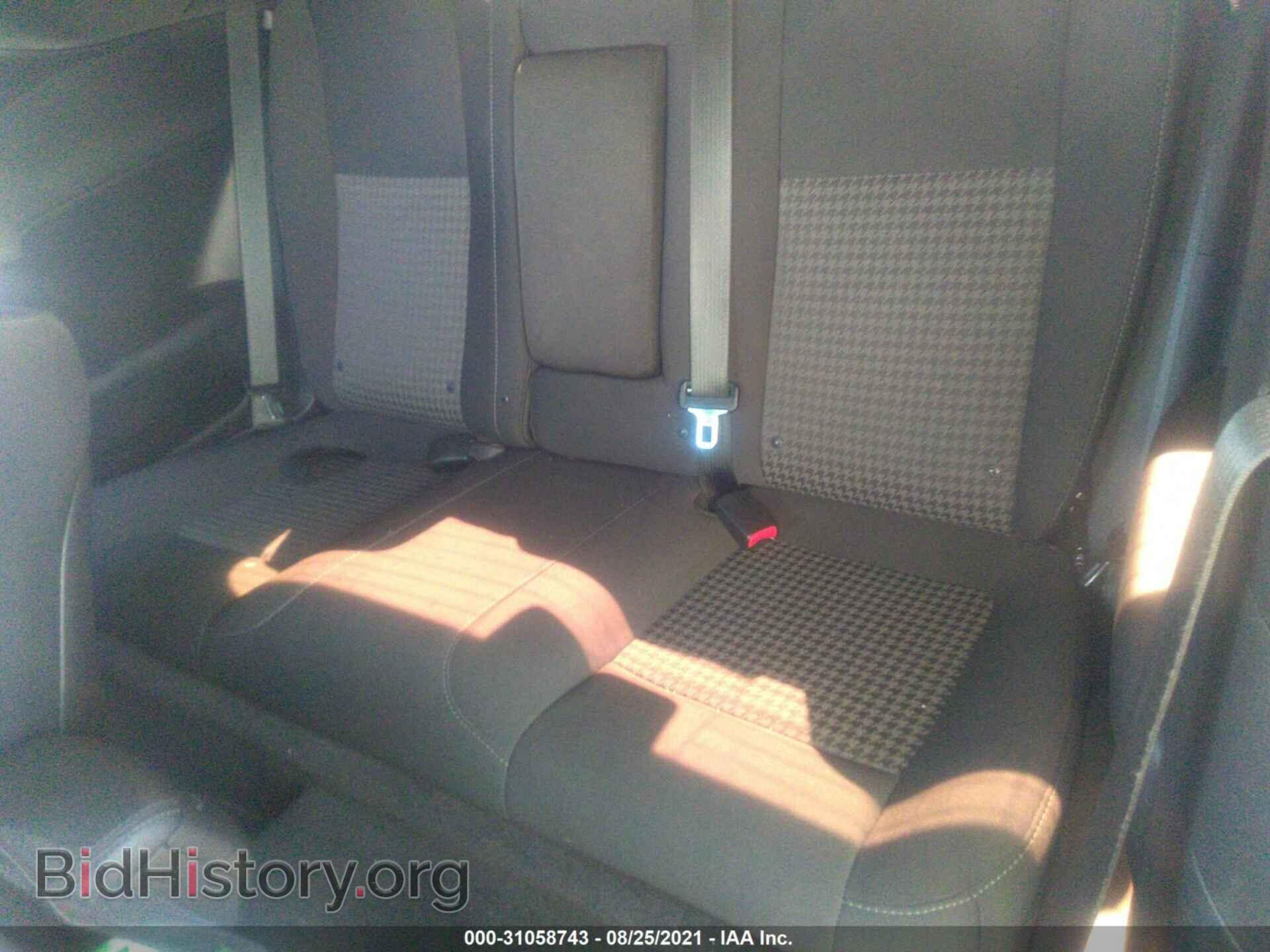 2019 DODGE CHALLENGER - VIN: 2C3CDZBT4KH531931 - Photo 8