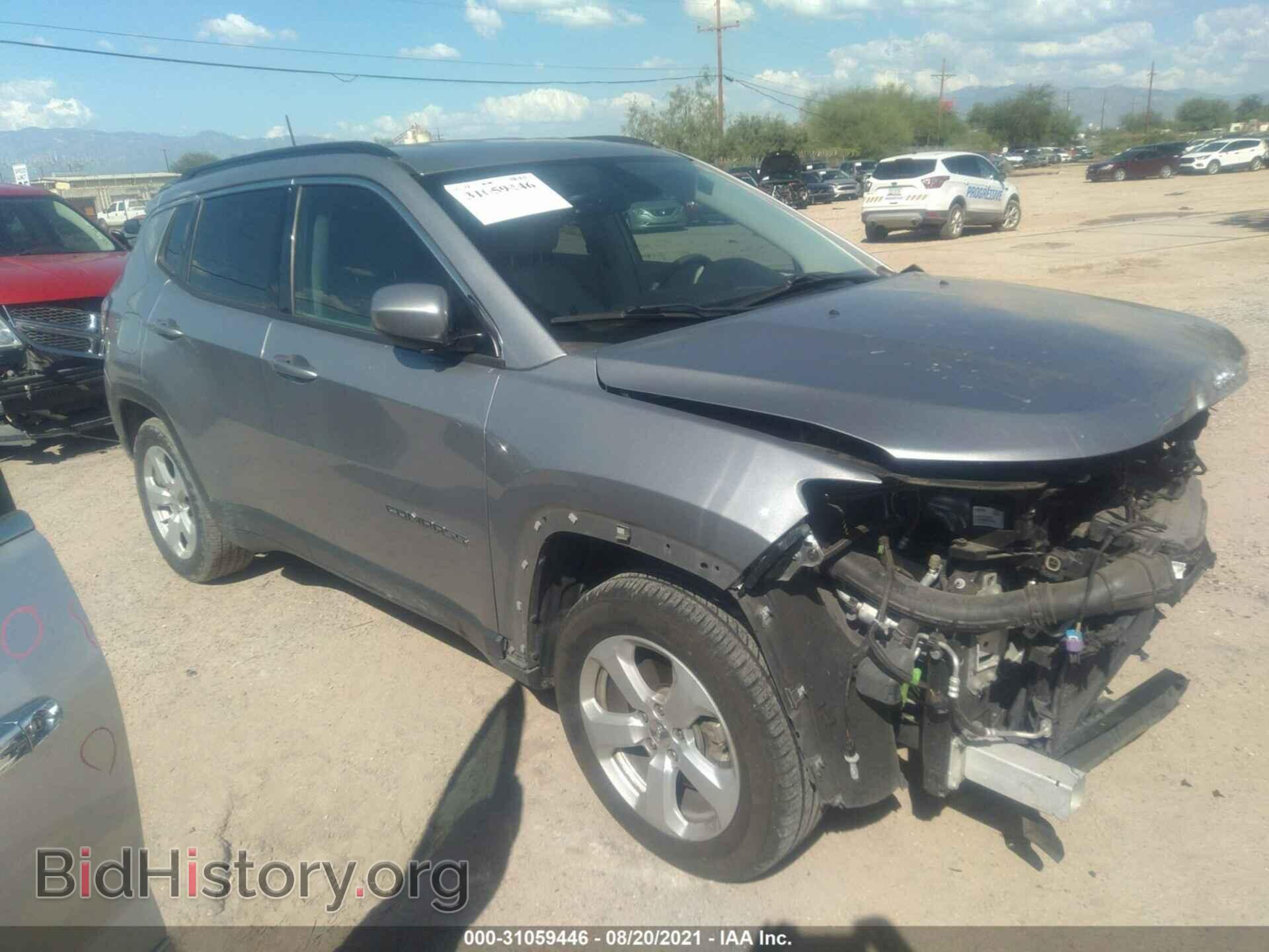 Photo 3C4NJCBB4HT694127 - JEEP COMPASS 2017