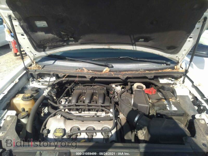 2011 Ford FLEX (VIN 2FMGK5DC1BBD16675) — photo 10 of 11