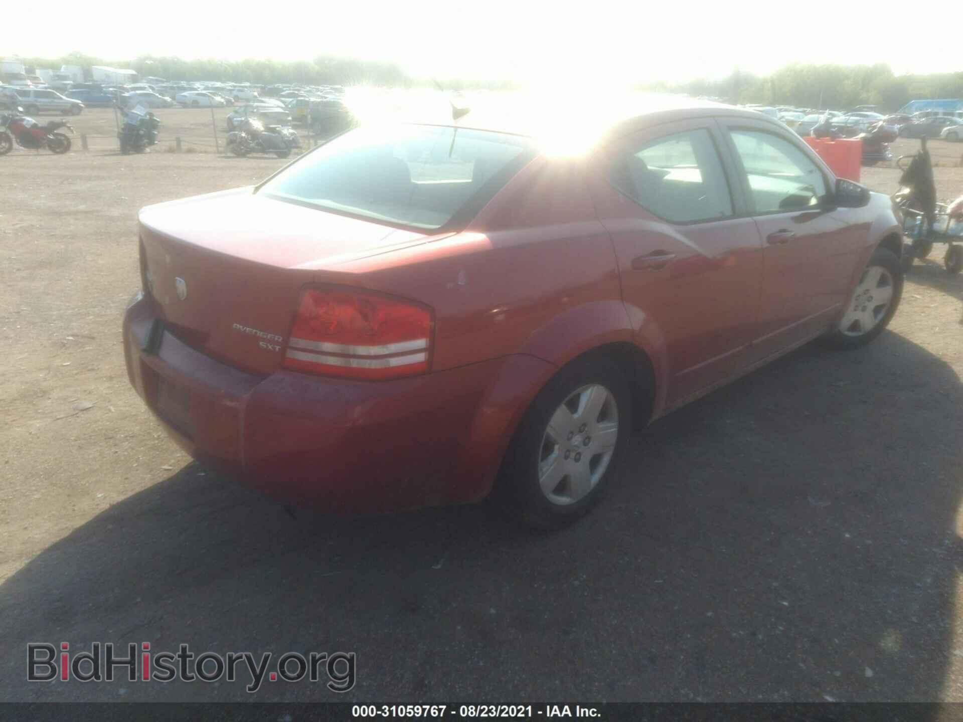 2010 DODGE AVENGER - VIN: 1B3CC4FB6AN159972 - Photo 4