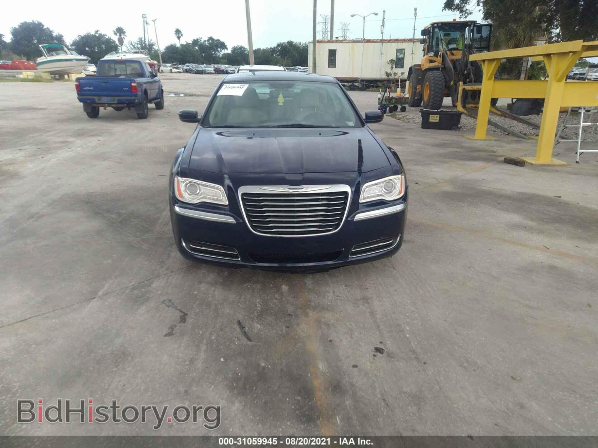 2014 CHRYSLER 300 - VIN: 2C3CCAAG2EH132674 - Фото 6