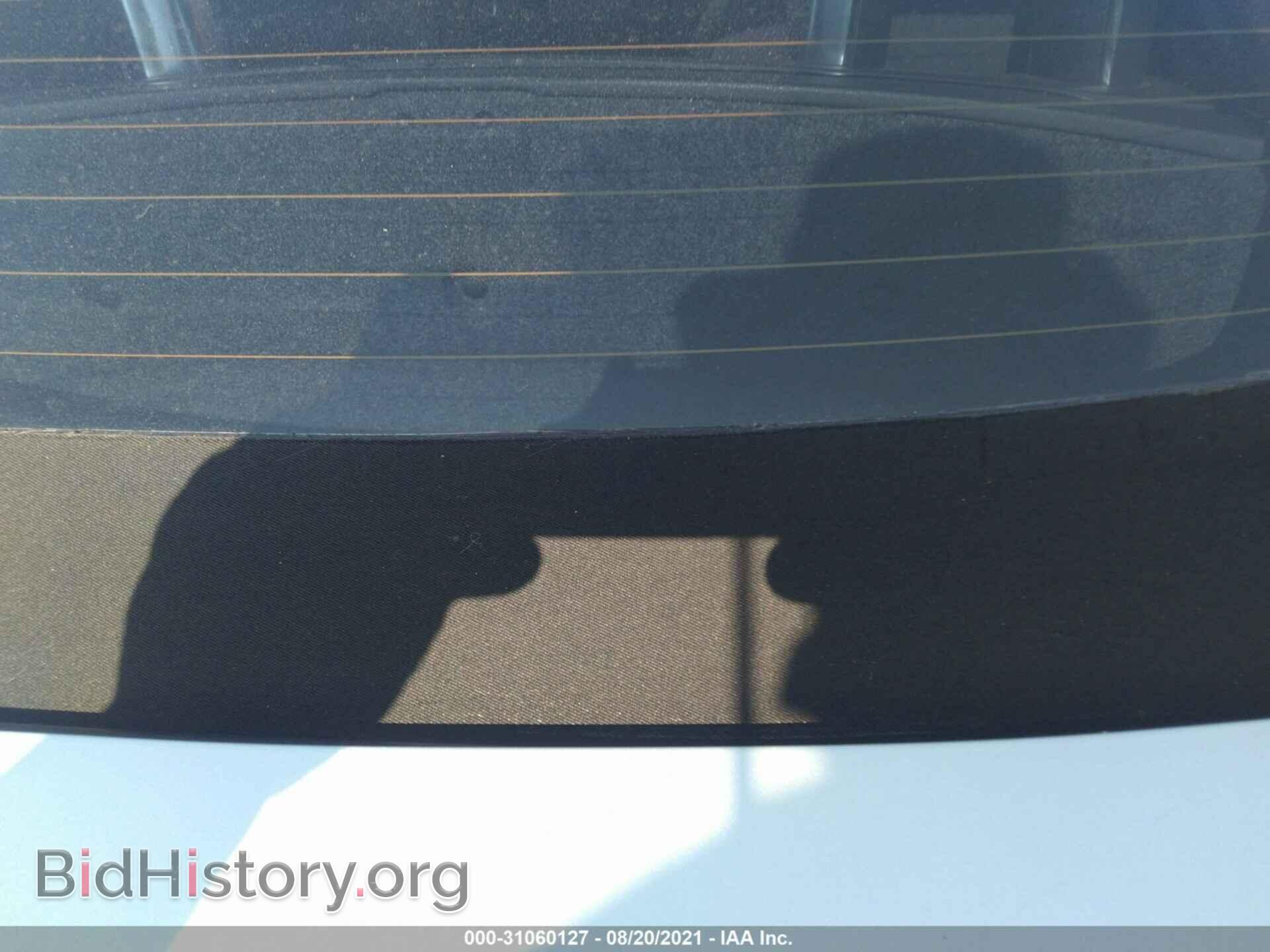 2008 AUDI TT - VIN: TRUMF38J981043133 - Фото 8
