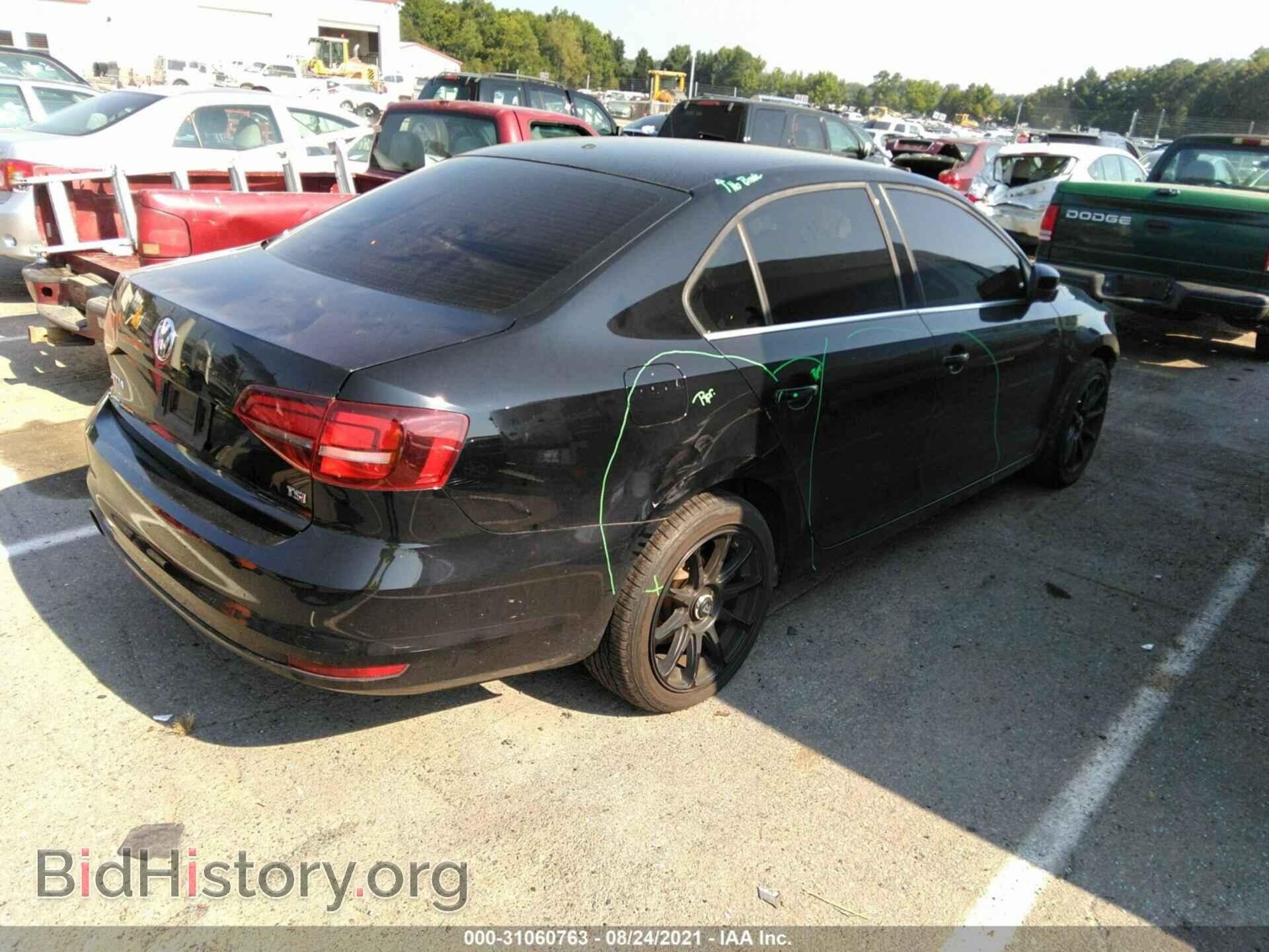 2017 VOLKSWAGEN JETTA - VIN: 3VW167AJ4HM252018 - Фото 4