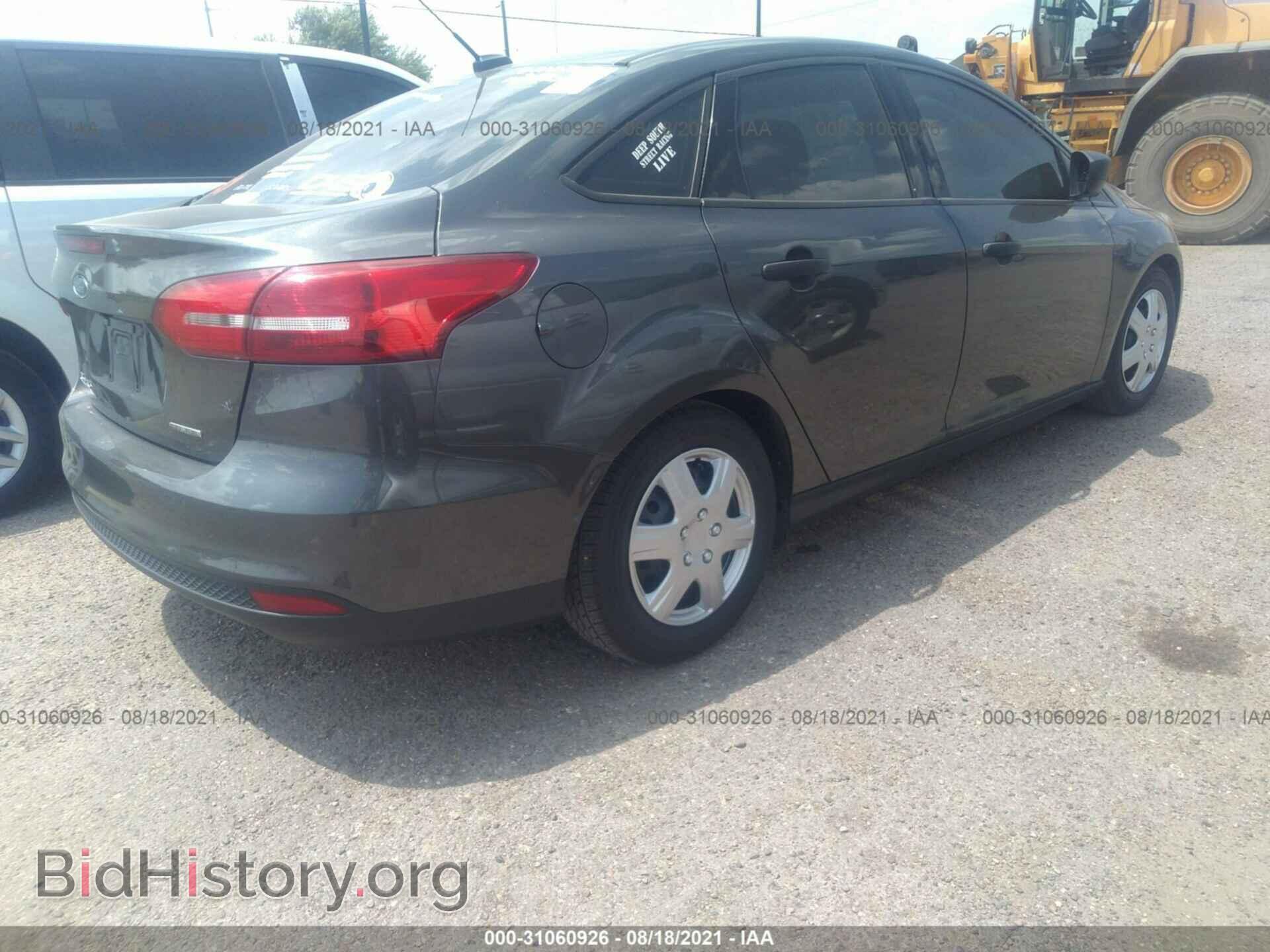 2016 FORD FOCUS - VIN: 1FADP3E29GL367812 - Фото 4