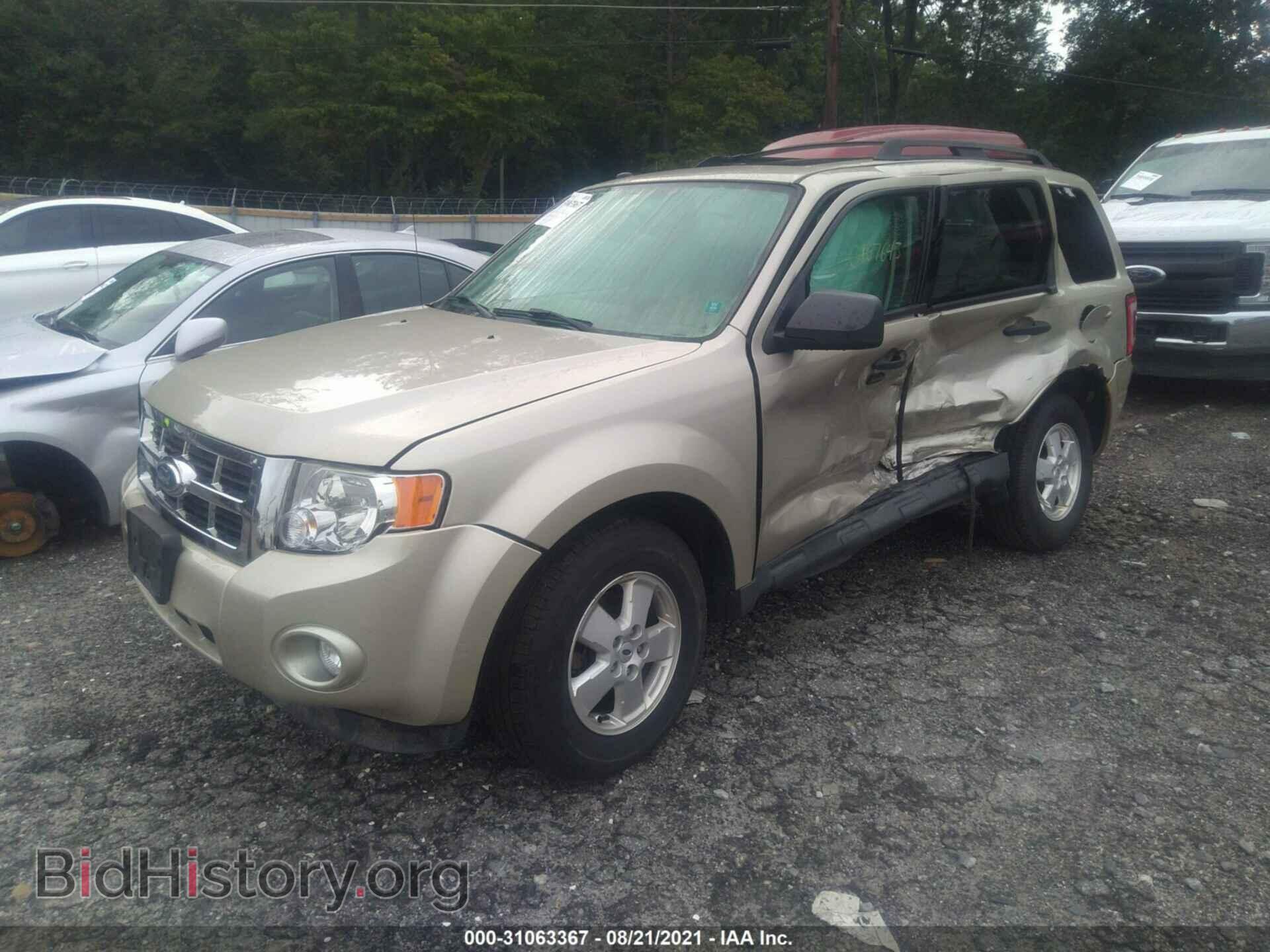 2012 FORD ESCAPE - VIN: 1FMCU0D74CKB00437 - Фото 2