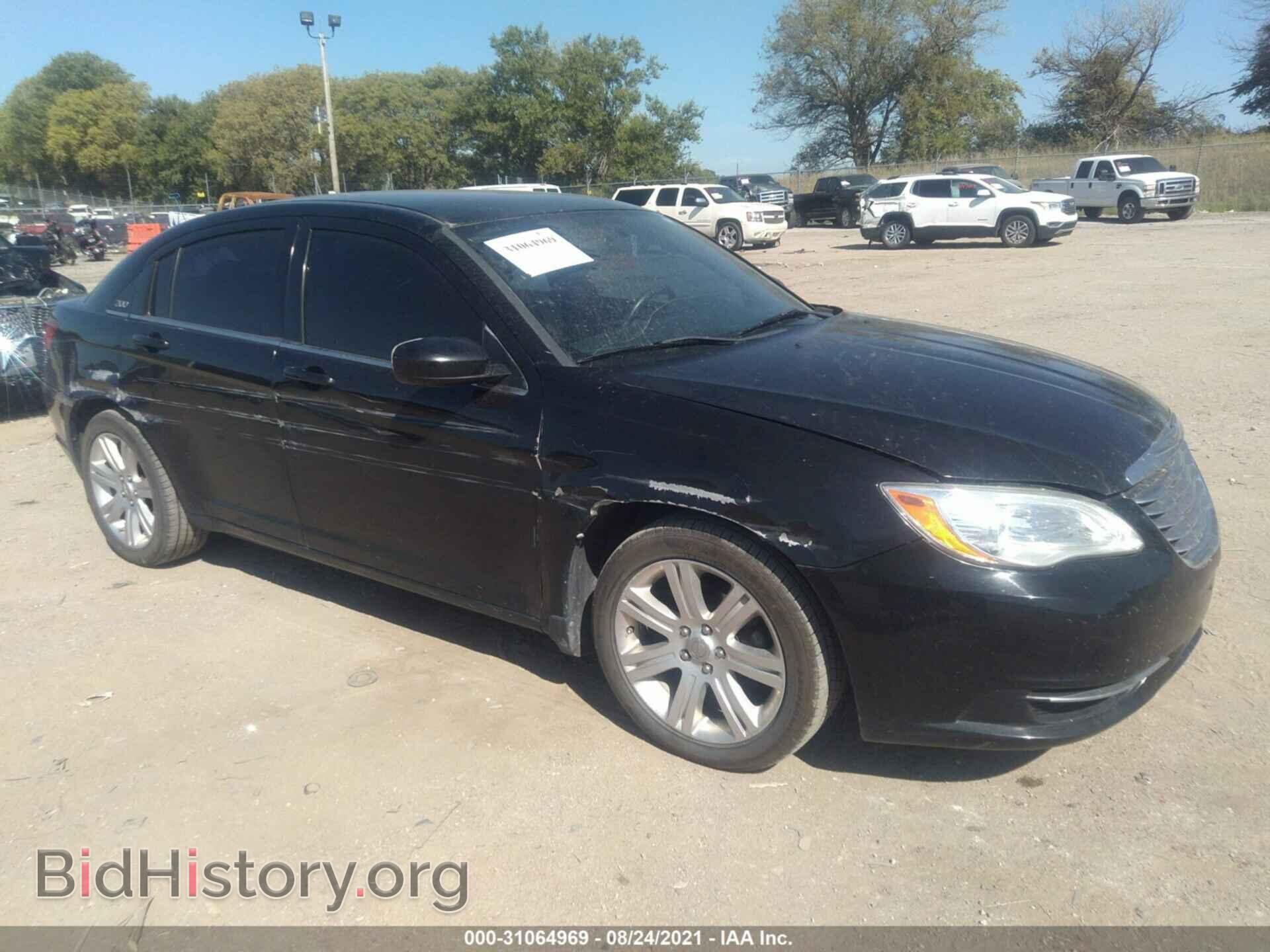 Фотография 1C3CCBAB7DN697826 - CHRYSLER 200 2013