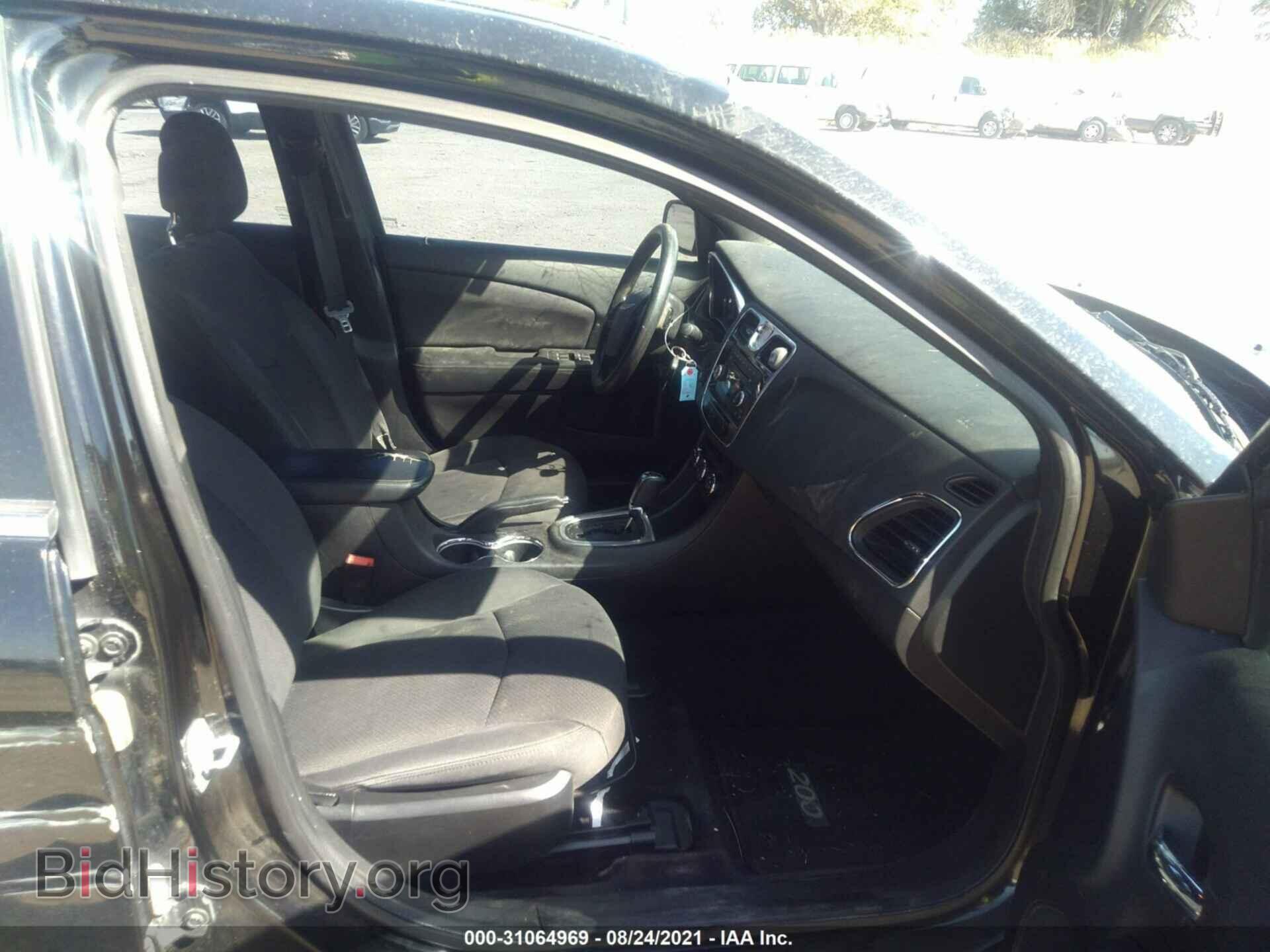 2013 CHRYSLER 200 - VIN: 1C3CCBAB7DN697826 - Фото 5