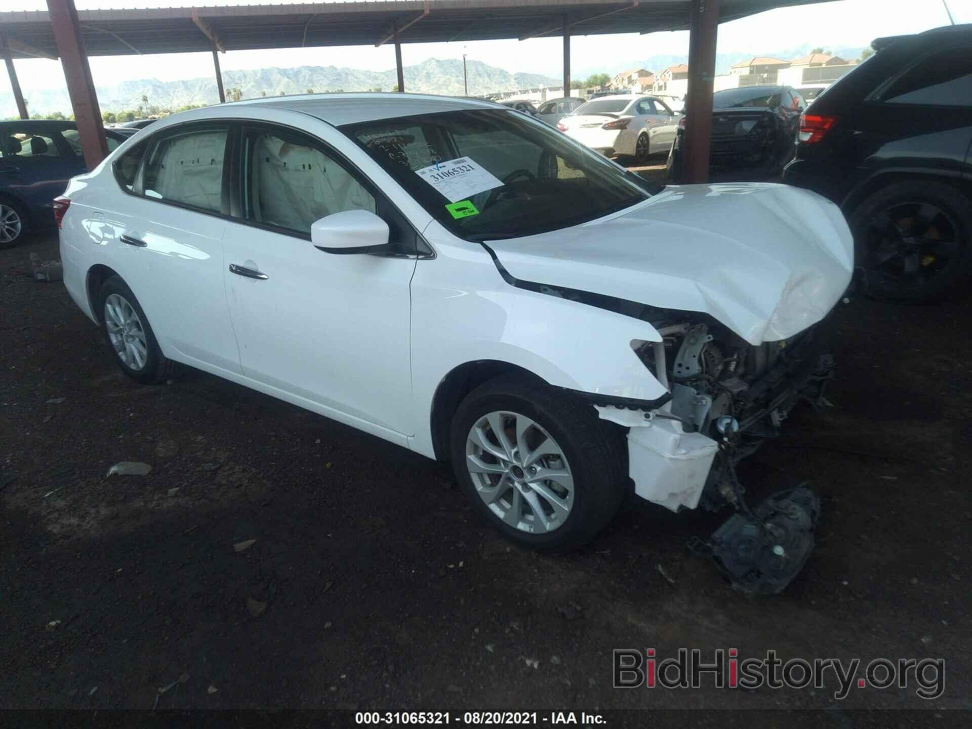 Photo 3N1AB7AP3KY409592 - NISSAN SENTRA 2019