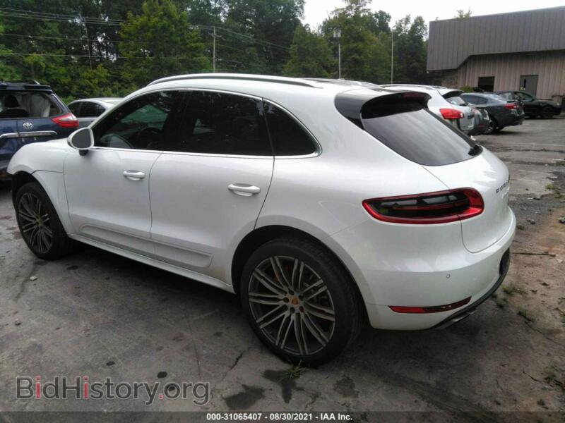 2016 Porsche MACAN (VIN WP1AF2A58GLB90095) — photo 3 of 11