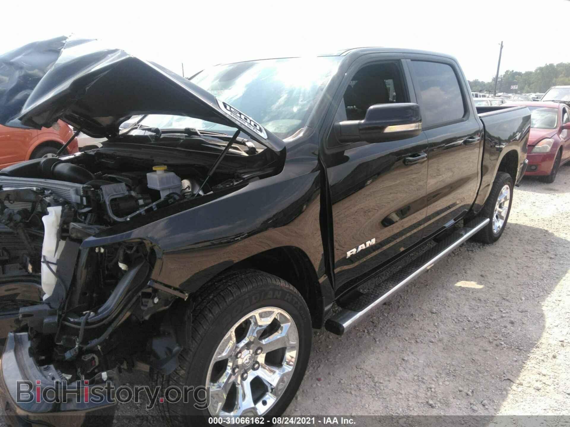 2020 RAM 1500 - VIN: 1C6SRFFT5LN155564 - Фото 2
