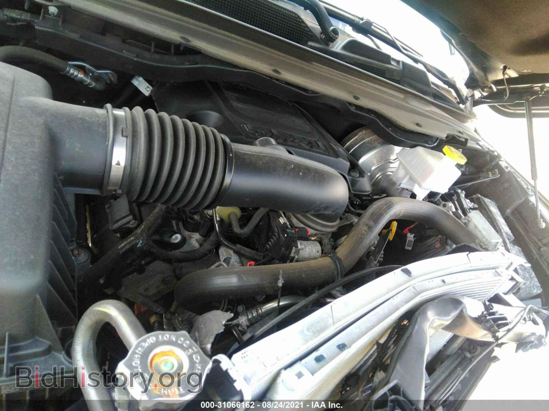 2020 RAM 1500 - VIN: 1C6SRFFT5LN155564 - Фото 10