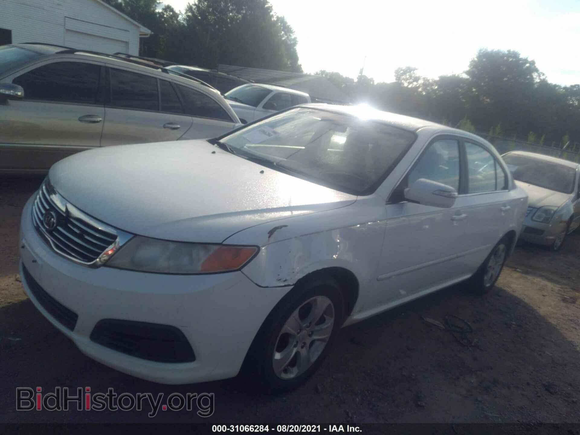 2009 KIA OPTIMA - VIN: KNAGE228295299275 - Фото 2