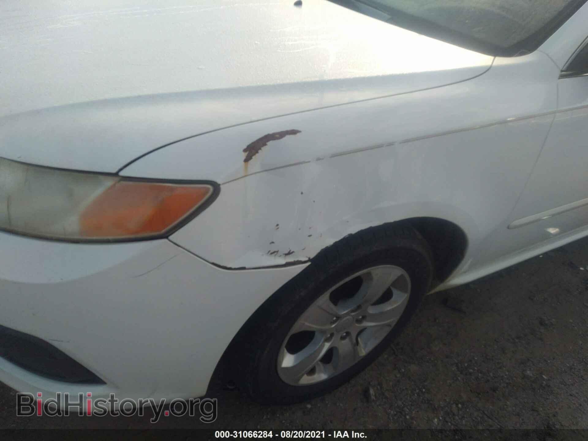 2009 KIA OPTIMA - VIN: KNAGE228295299275 - Фото 6