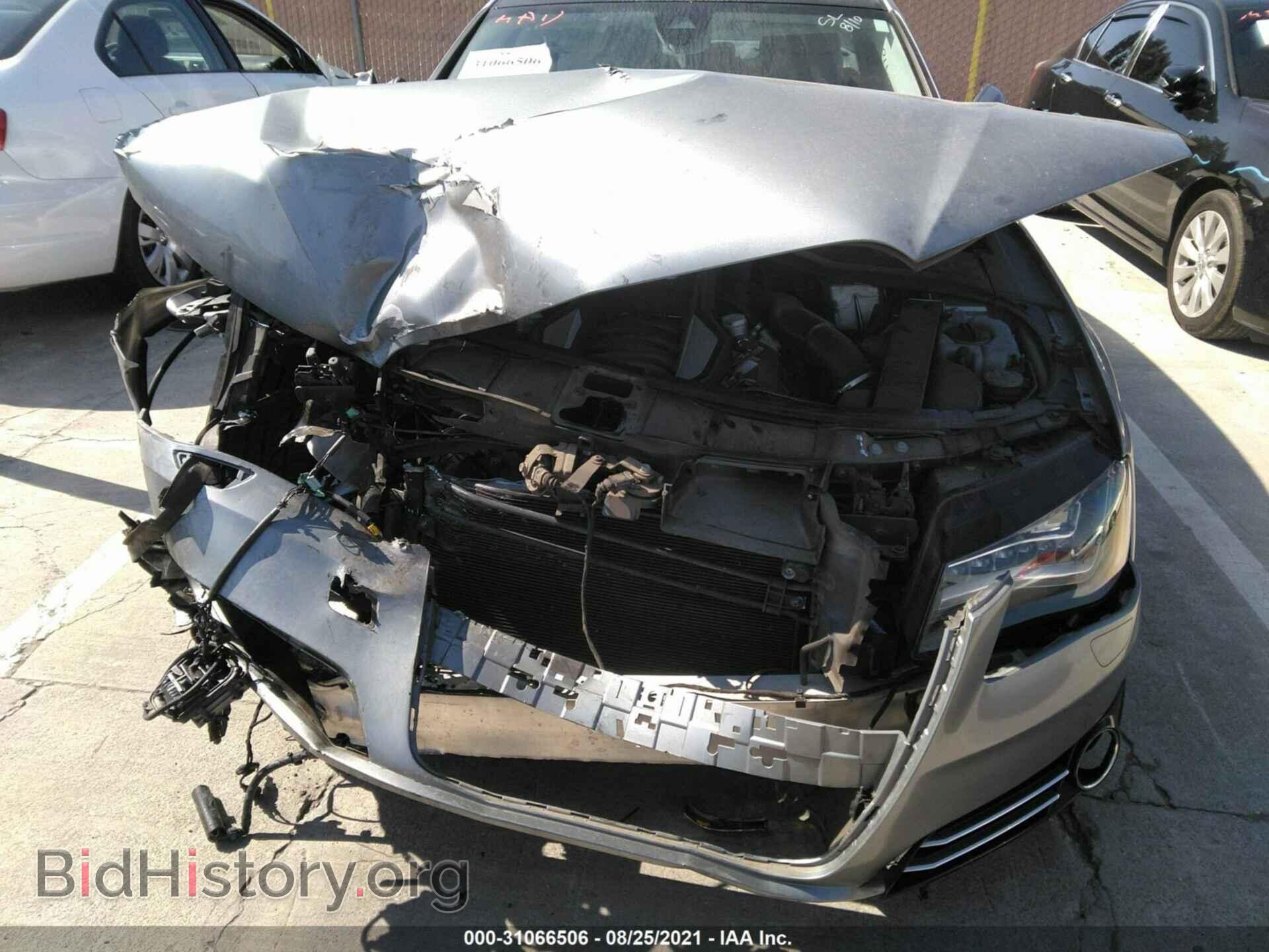 2012 AUDI A8 L - VIN: WAURVAFD1CN012476 - Photo 6