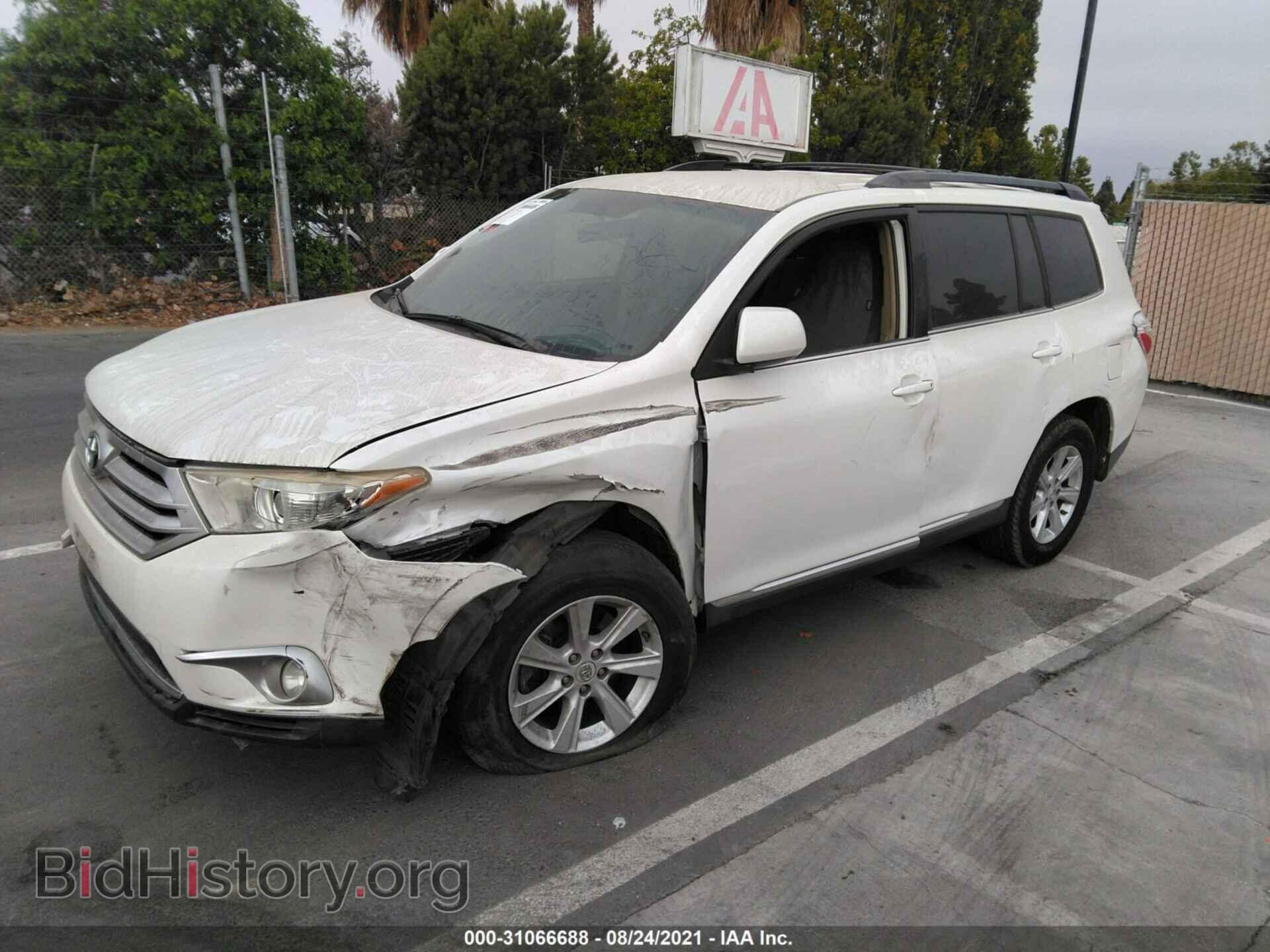 2011 TOYOTA HIGHLANDER - VIN: 5TDBK3EH2BS087693 - Фото 2