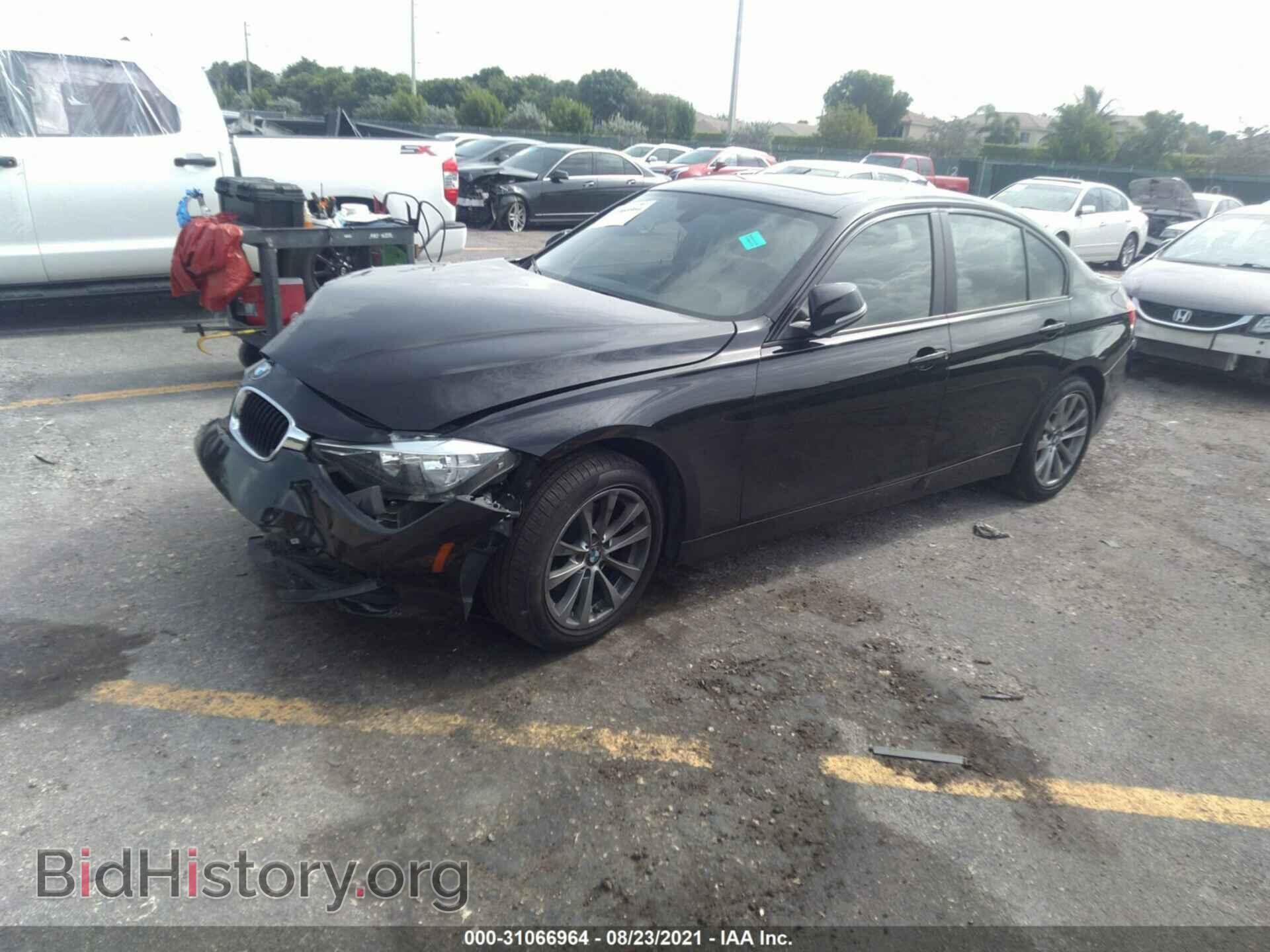 2016 BMW 3 SERIES - VIN: WBA8E1G58GNU12043 - Фото 2