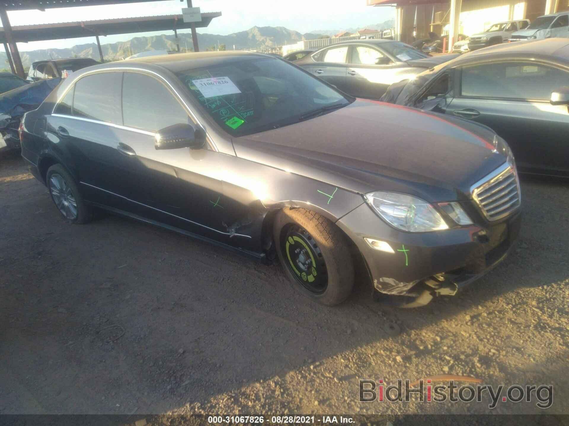 Photo WDDHF5KB6DA666685 - MERCEDES-BENZ E-CLASS 2013